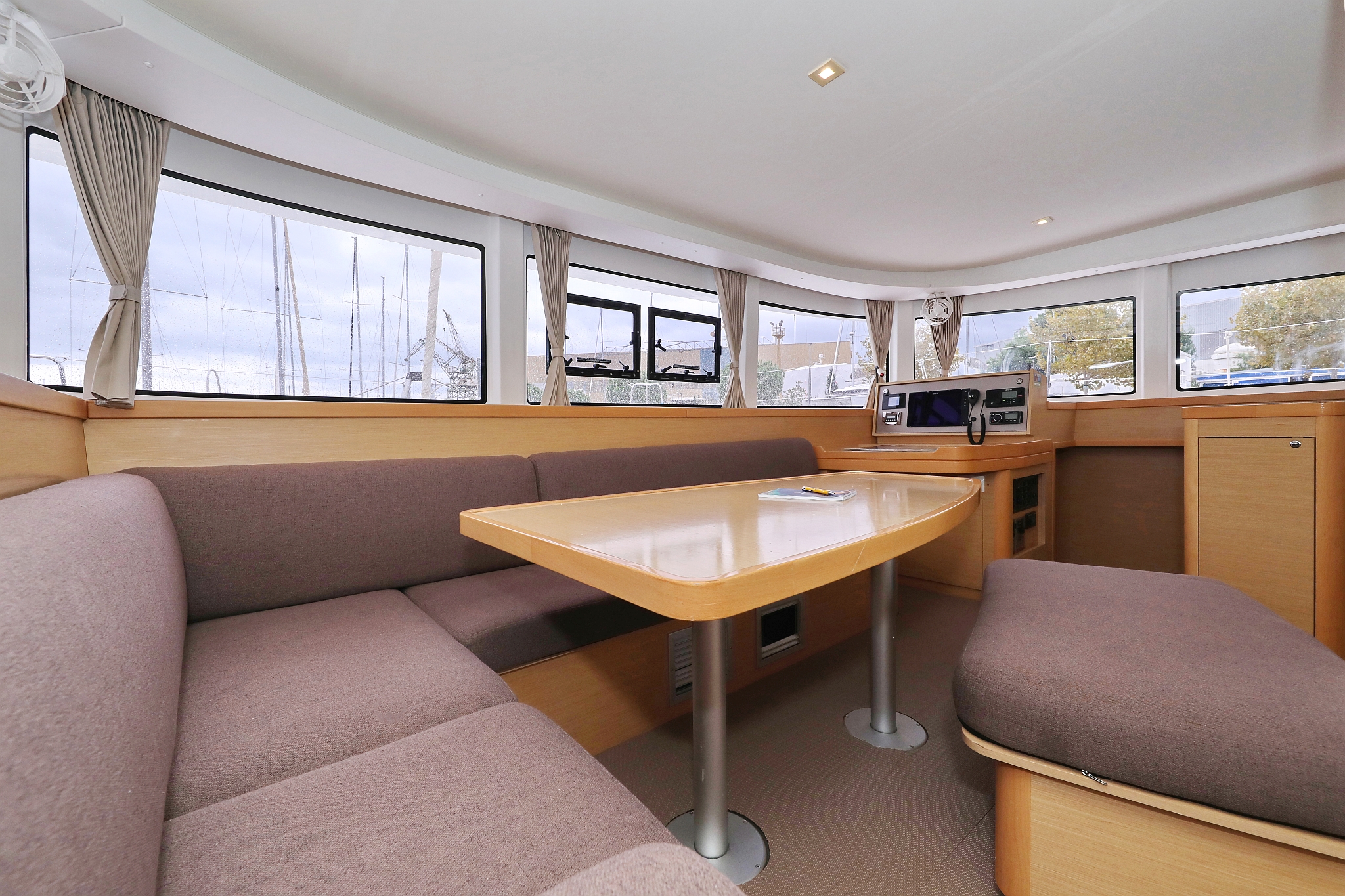 Photo #15 - Lagoon 42 - 4 + 2 cab. (Ocean Star) in Trogir - 32714