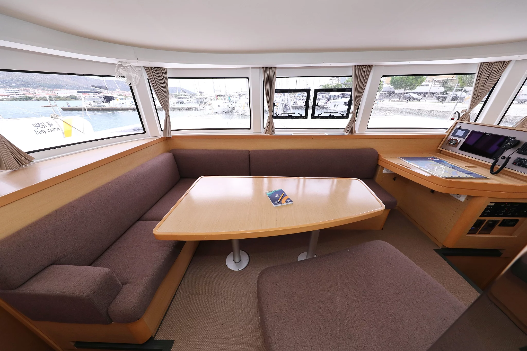 Lagoon 42 - 4 + 2 cab. (Ocean Star)  - 18
