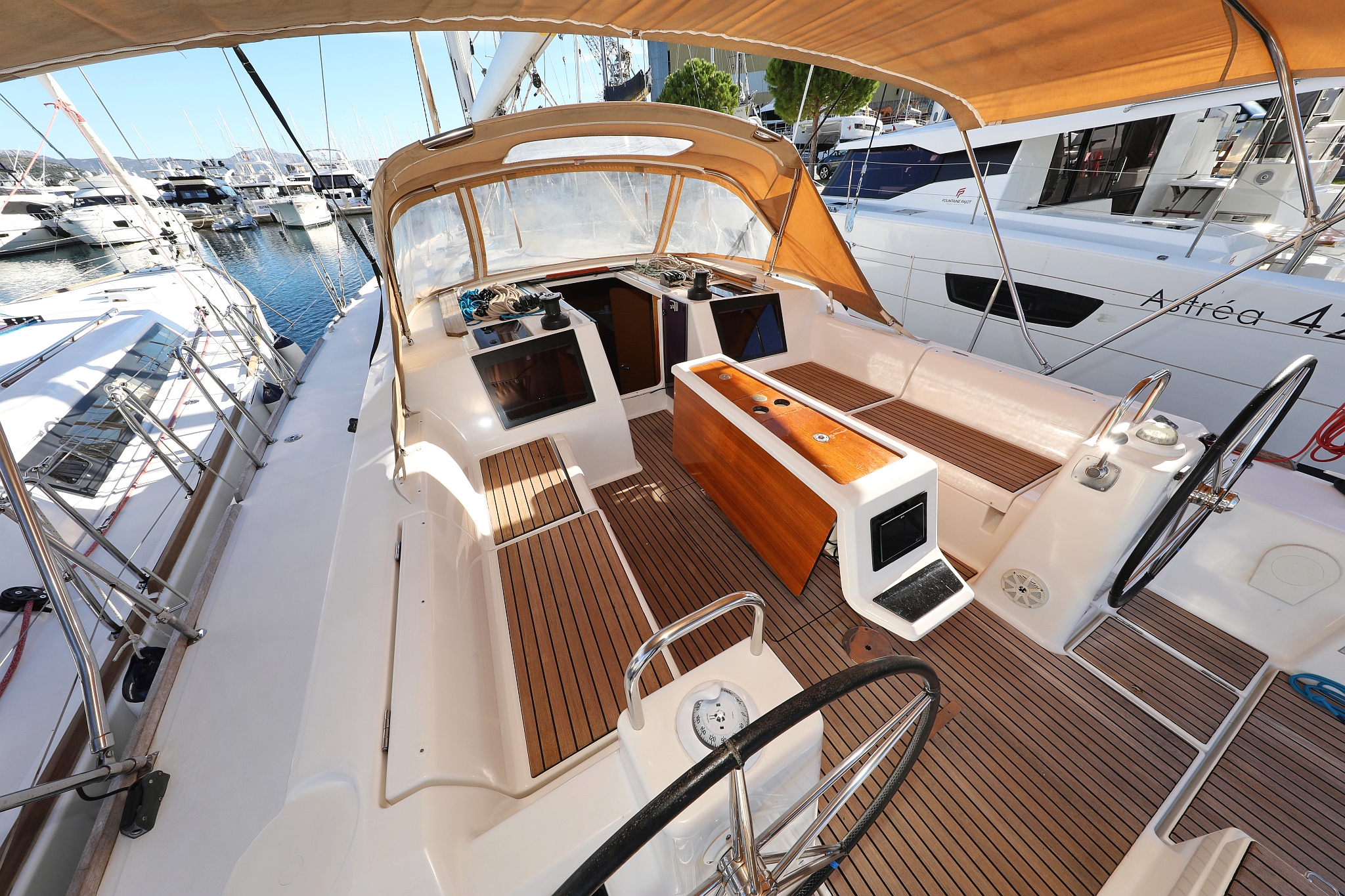 Photo #6 - Dufour 460 GL (Carina) in Trogir - 32718