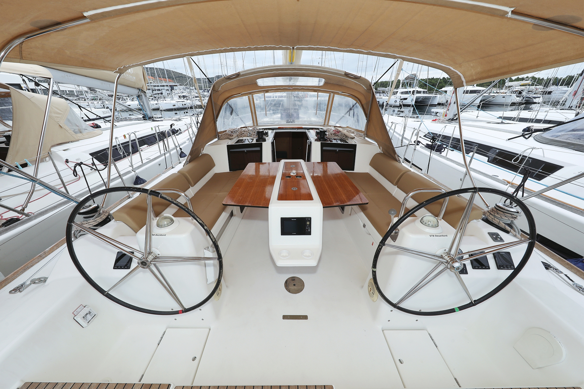 Photo #6 - Dufour 460 GL (Chuck) in Sibenik - 32719