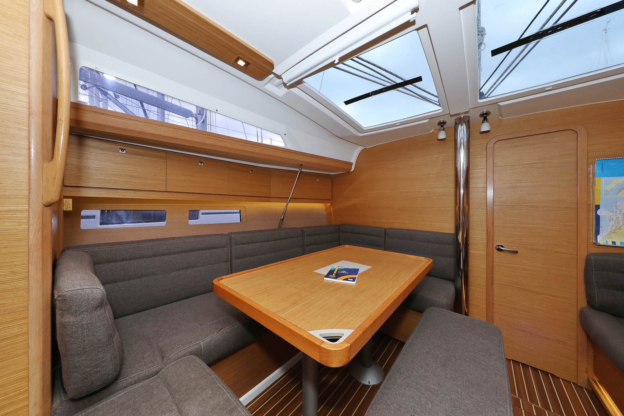 Photo #15 - Dufour 412 GL (Black Pearl) in Biograd - 32724