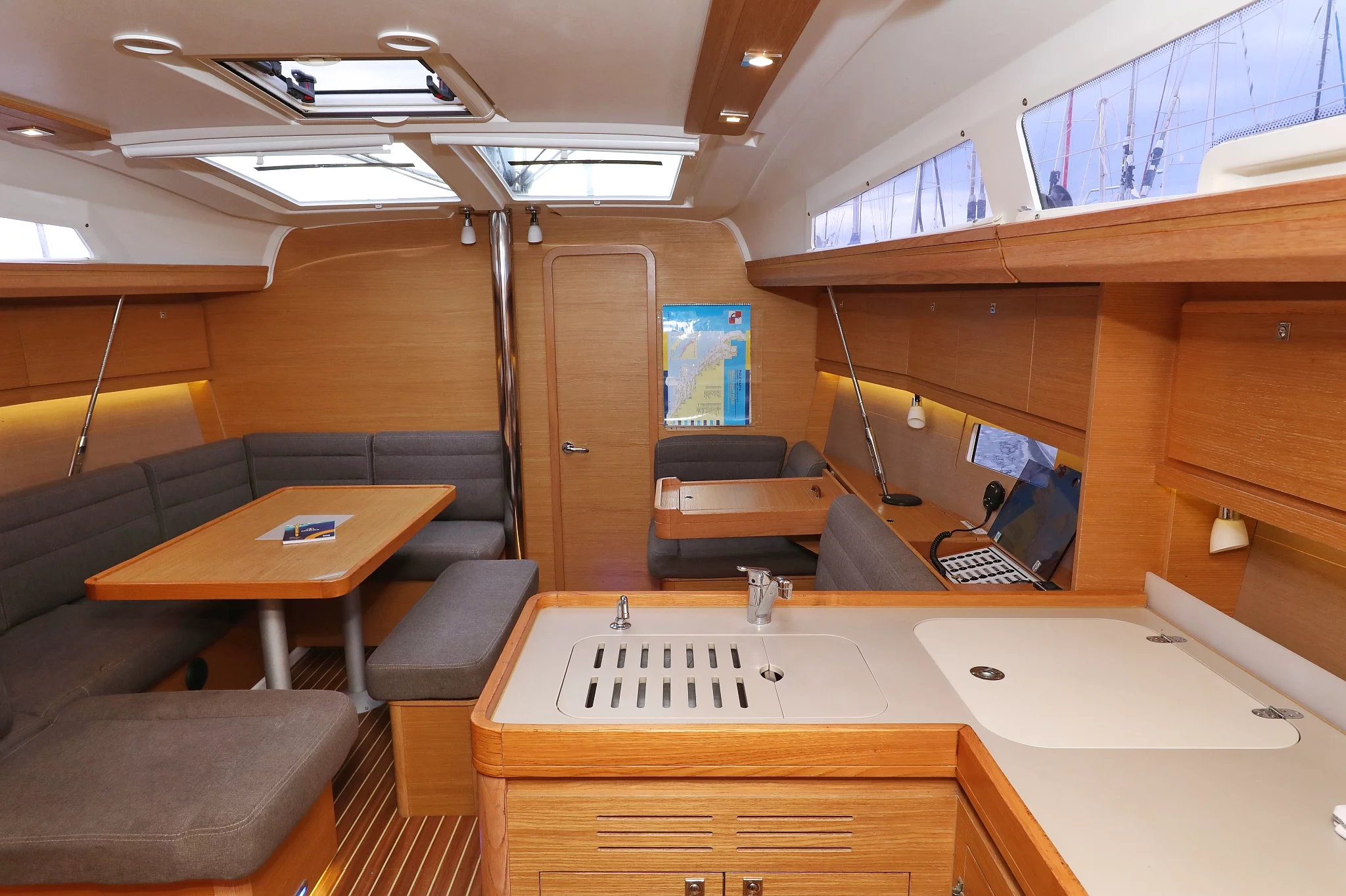 Dufour 412 GL (Black Pearl)  - 19