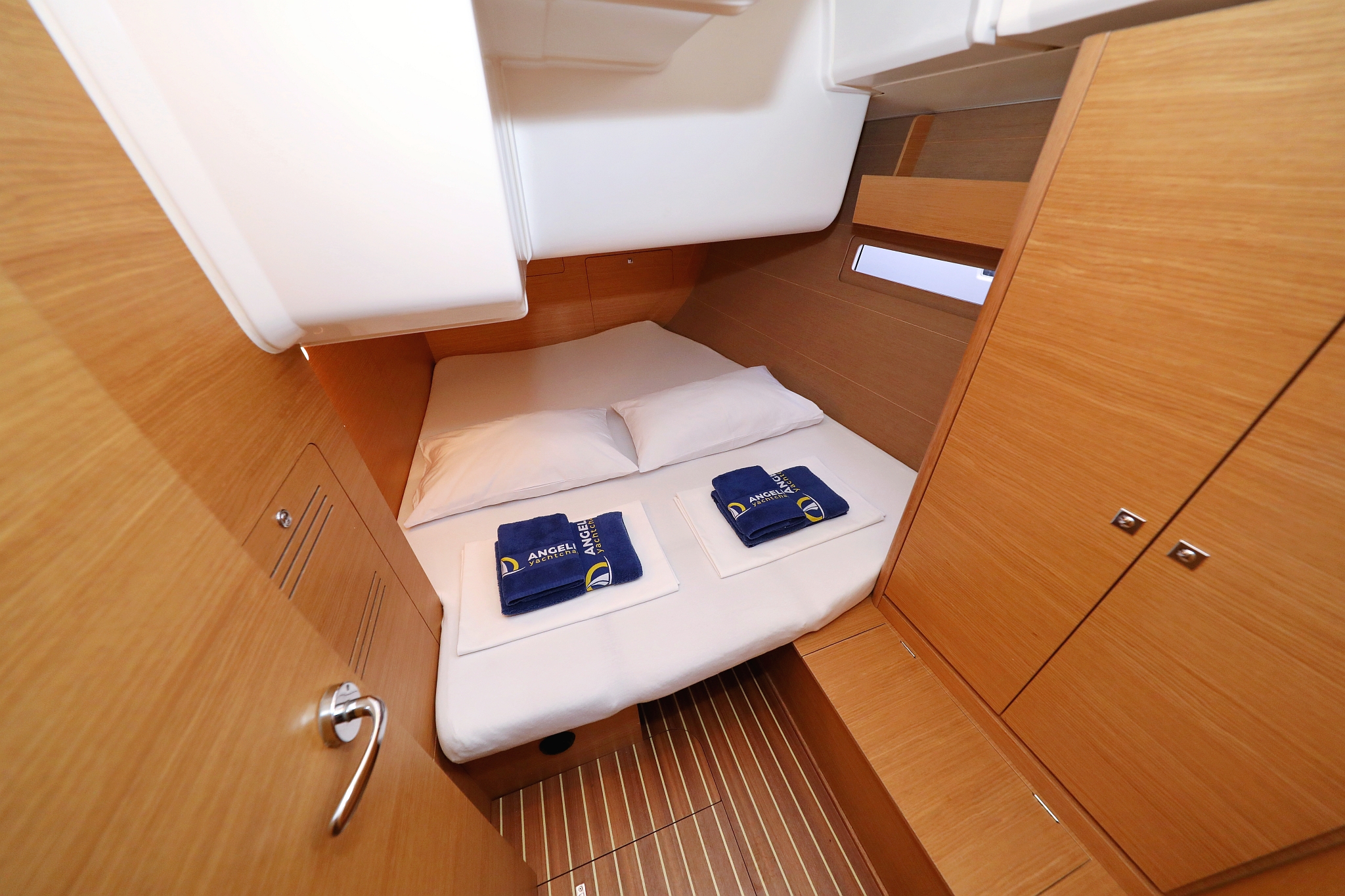 Photo #25 - Dufour 412 GL (Black Pearl) in Biograd - 32724