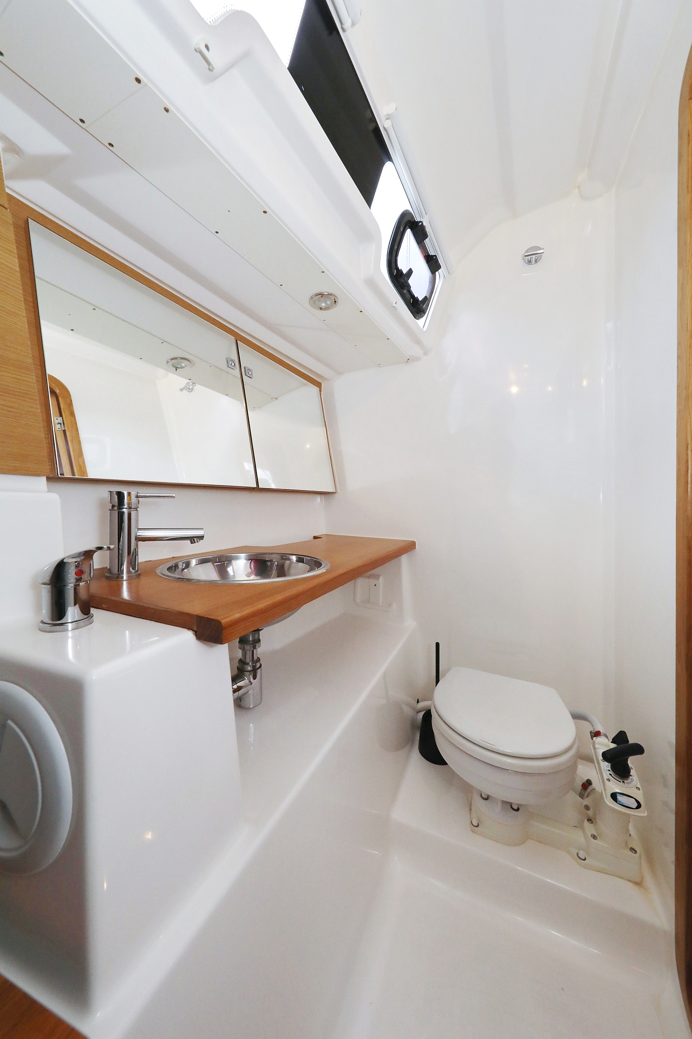 Photo #34 - Dufour 412 GL (Black Pearl) in Biograd - 32724