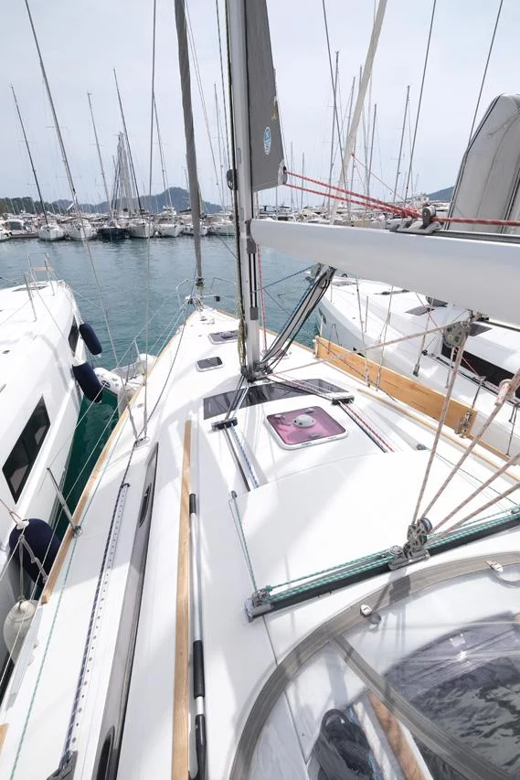 Oceanis 40 (Nar)  - 3