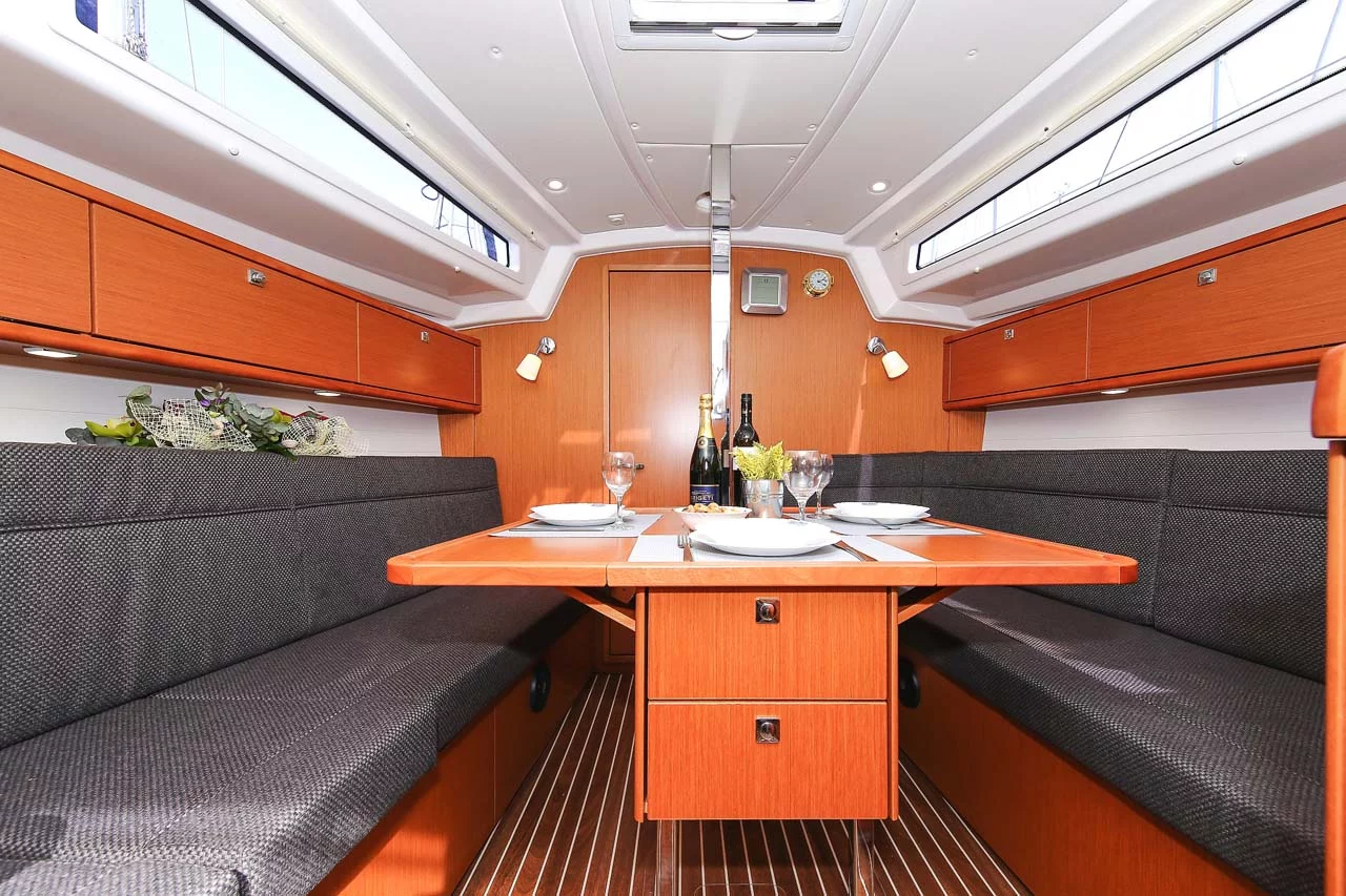 Bavaria Cruiser 34 - 2 cab. (Spirit of Freedom)  - 6