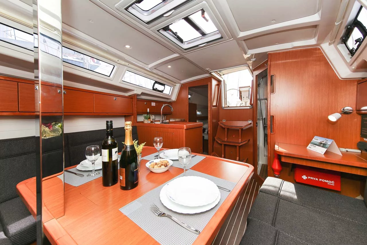 Bavaria Cruiser 34 - 2 cab. (Spirit of Freedom)  - 8