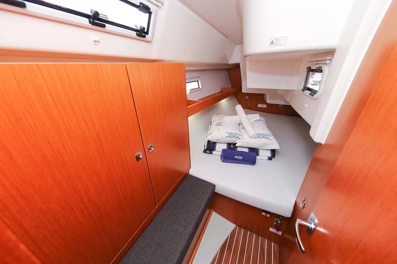 Bavaria Cruiser 34 - 2 cab. (Spirit of Freedom)  - 12