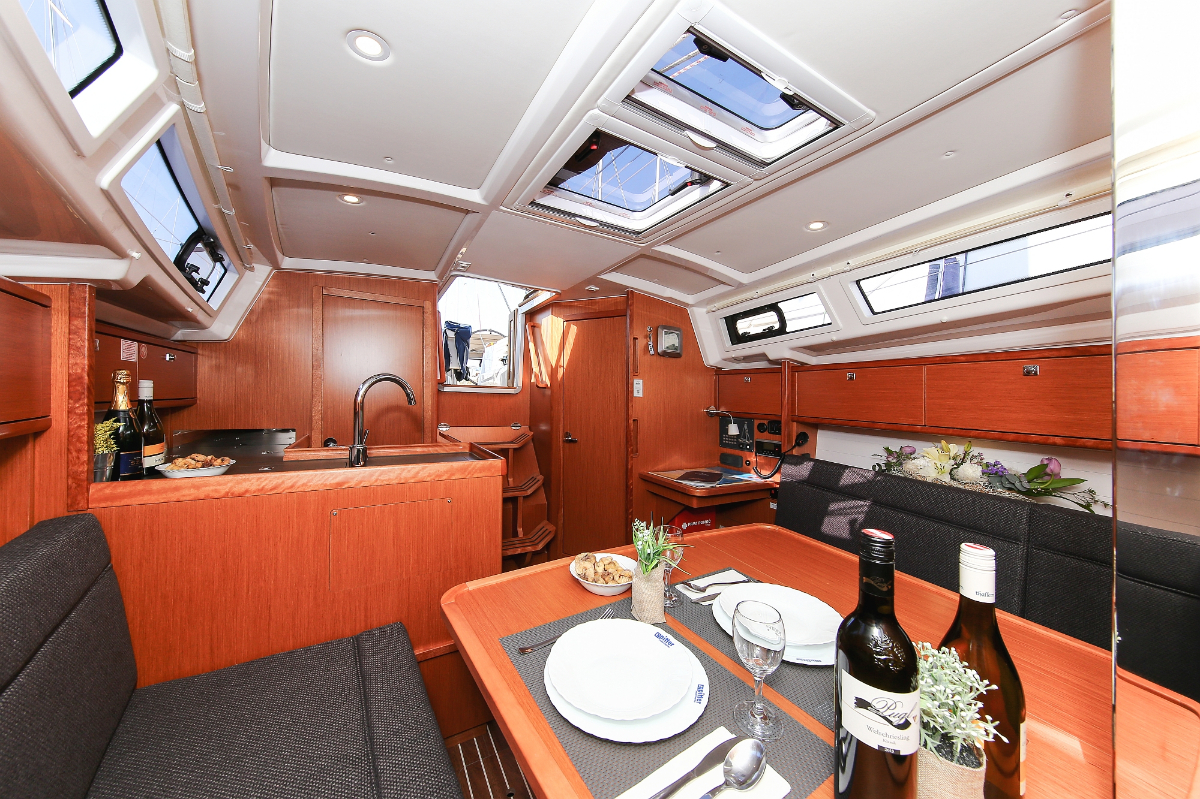 Photo #14 - Bavaria Cruiser 34 - 2 cab. (Lara) in Biograd - 32736