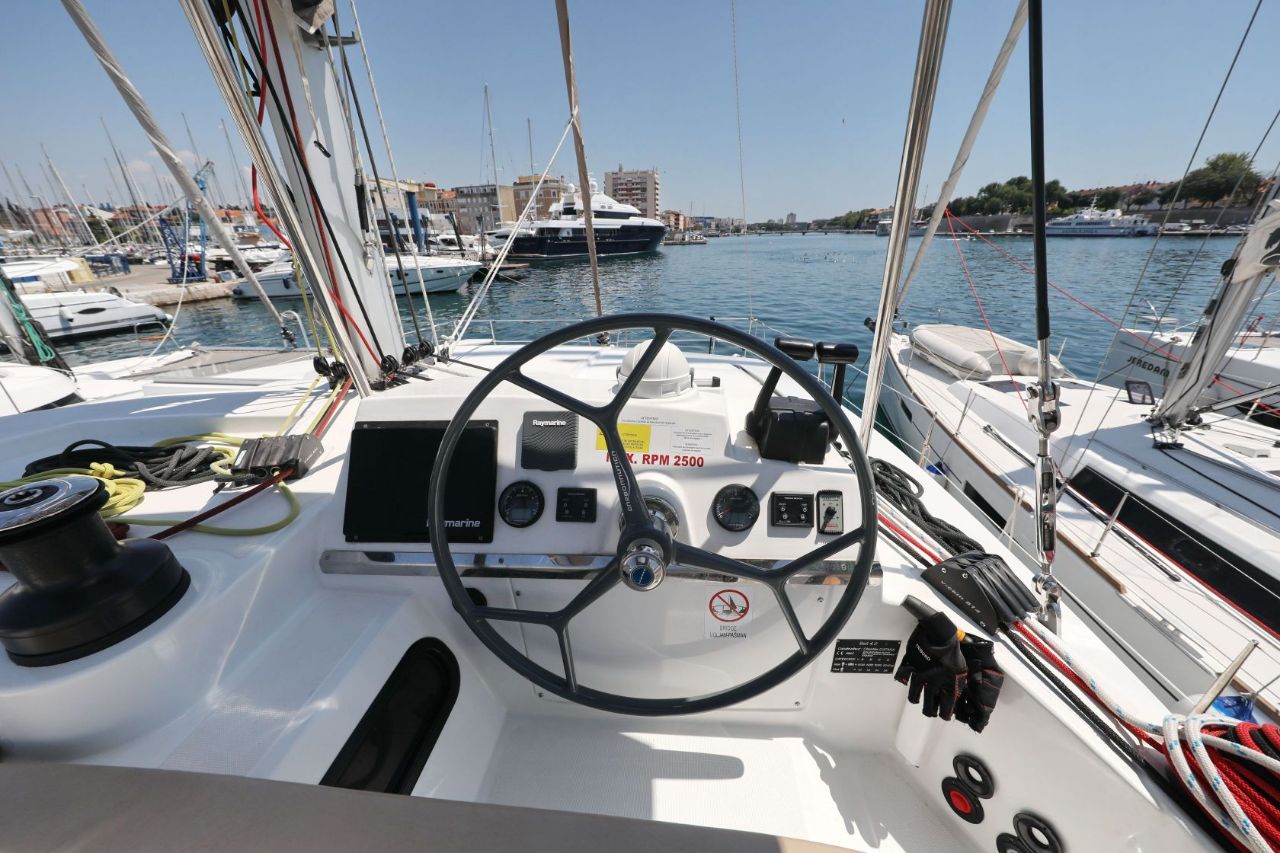 Photo #21 - Bali 4.0 - 4 + 2 cab. (So Far So Good) in Zadar - 32749