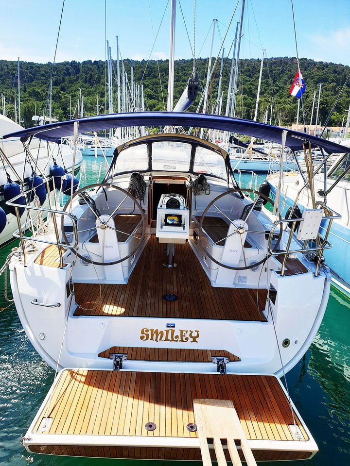 Photo #4 - Bavaria Cruiser 37 - 3 cab. (Smiley) en Split - 32750