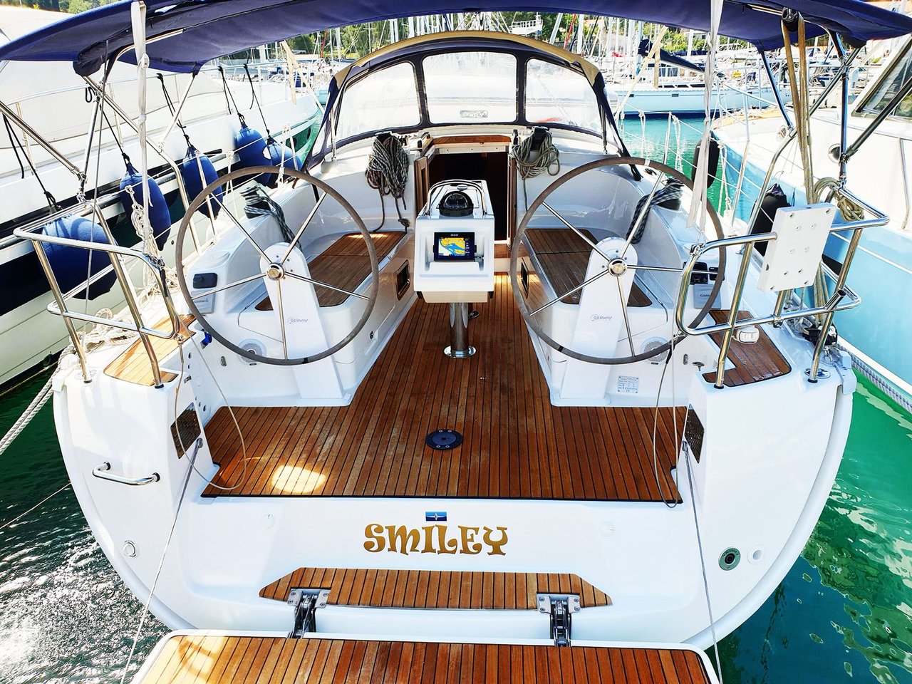 Photo #5 - Bavaria Cruiser 37 - 3 cab. (Smiley) en Split - 32750