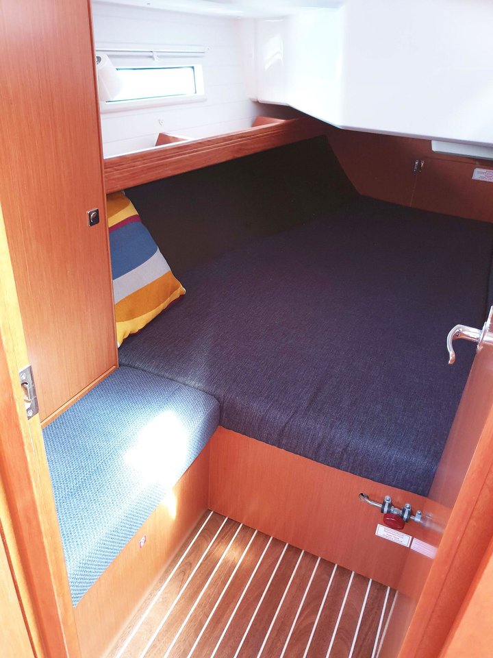 Photo #16 - Bavaria Cruiser 37 - 3 cab. (Smiley) en Split - 32750
