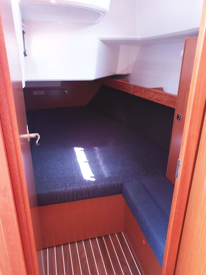 Photo #17 - Bavaria Cruiser 37 - 3 cab. (Smiley) en Split - 32750