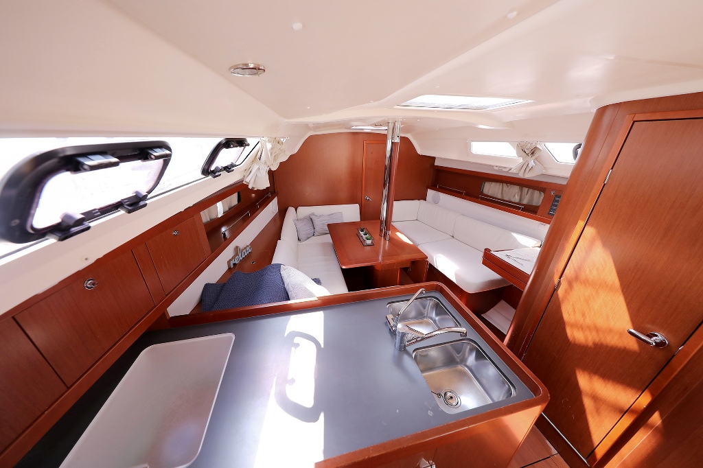 Photo #15 - Oceanis 34 (Caprice) in Vodice - 32751