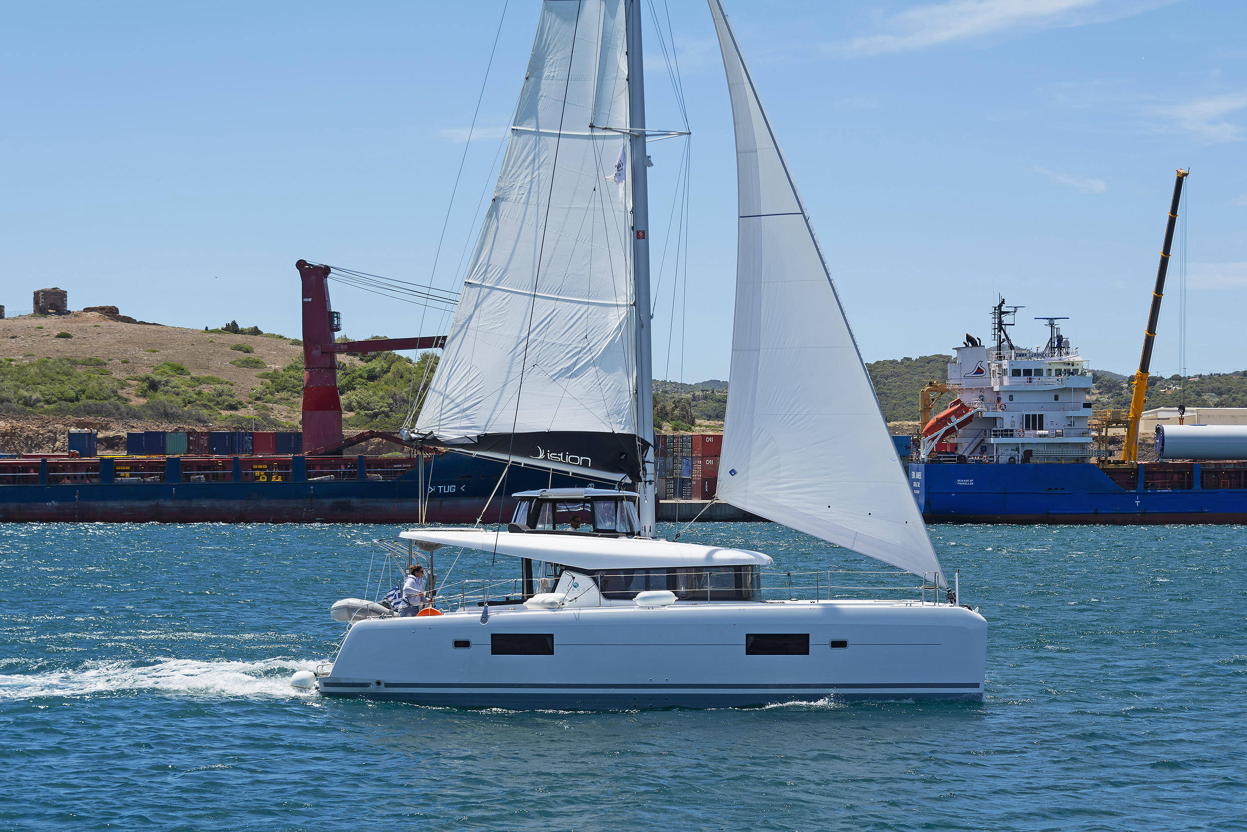 Photo #18 - Lagoon 42 - 4 + 2 cab. (Breeze) in Lavrion - 32754