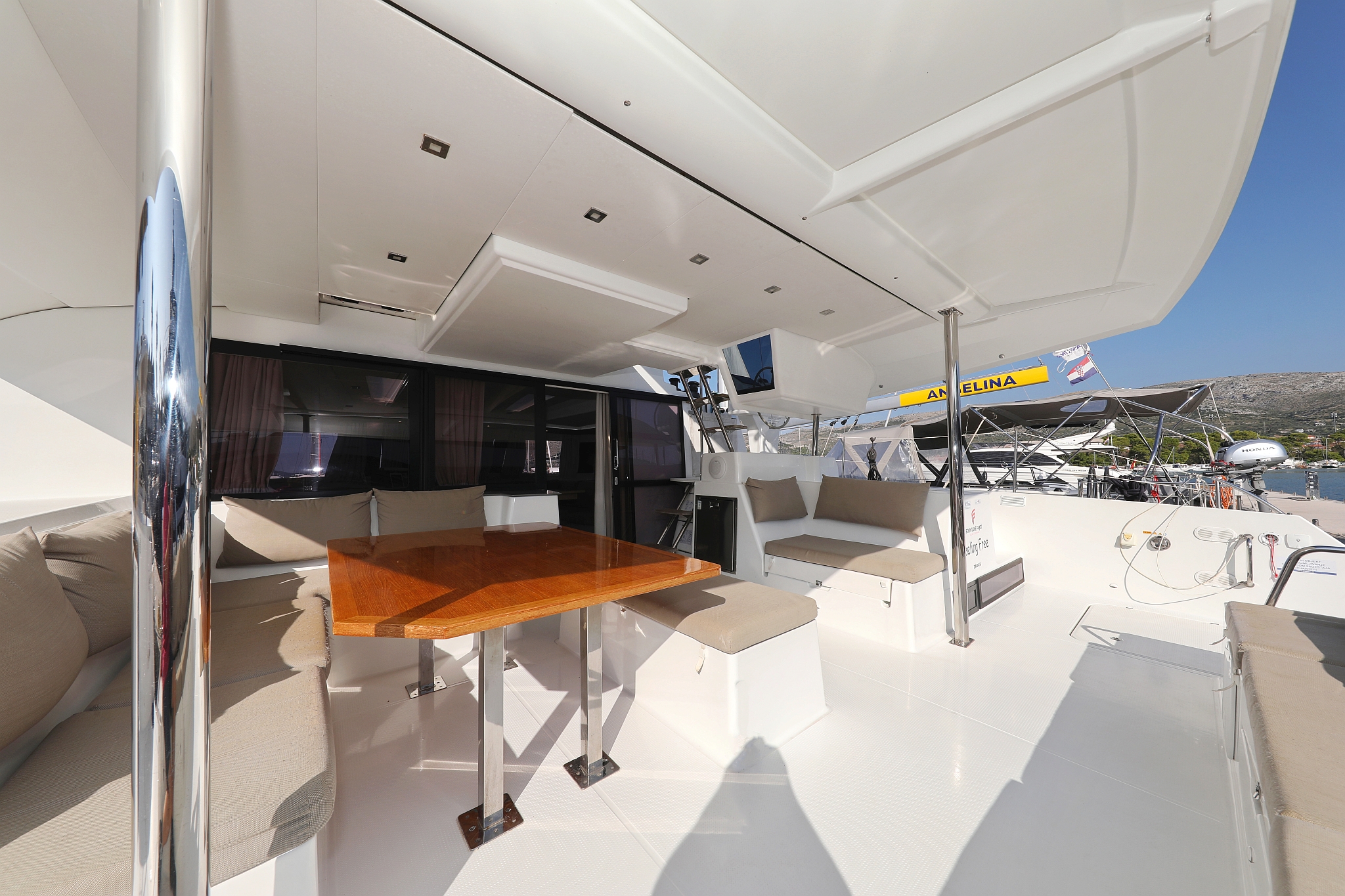 Photo #5 - Fountaine Pajot Saba 50 - 6 + 1 cab. (Feeling Free) in Trogir - 32762