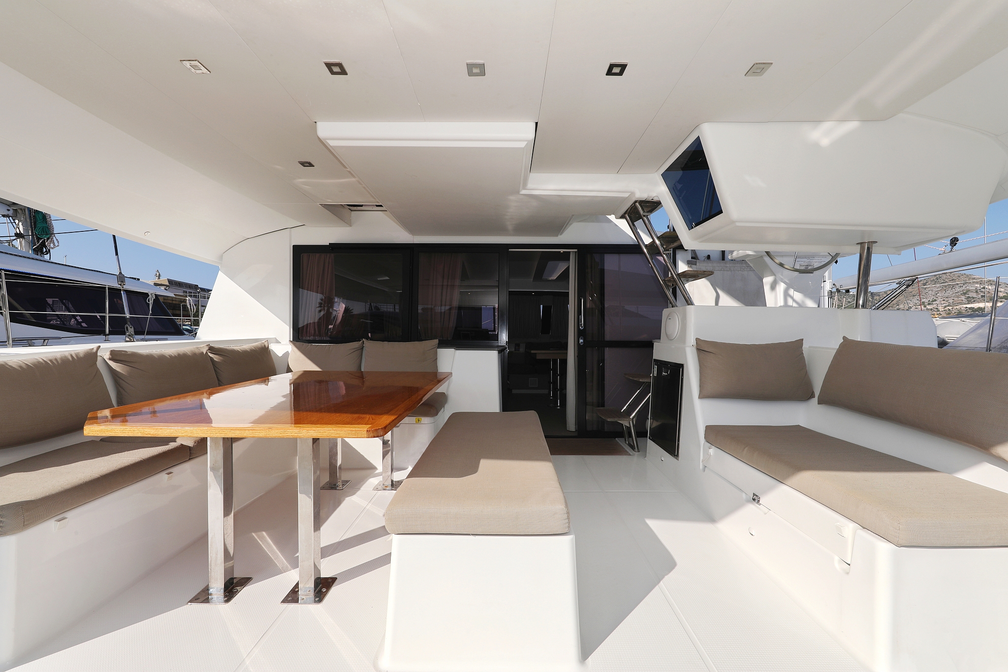Photo #6 - Fountaine Pajot Saba 50 - 6 + 1 cab. (Feeling Free) in Trogir - 32762