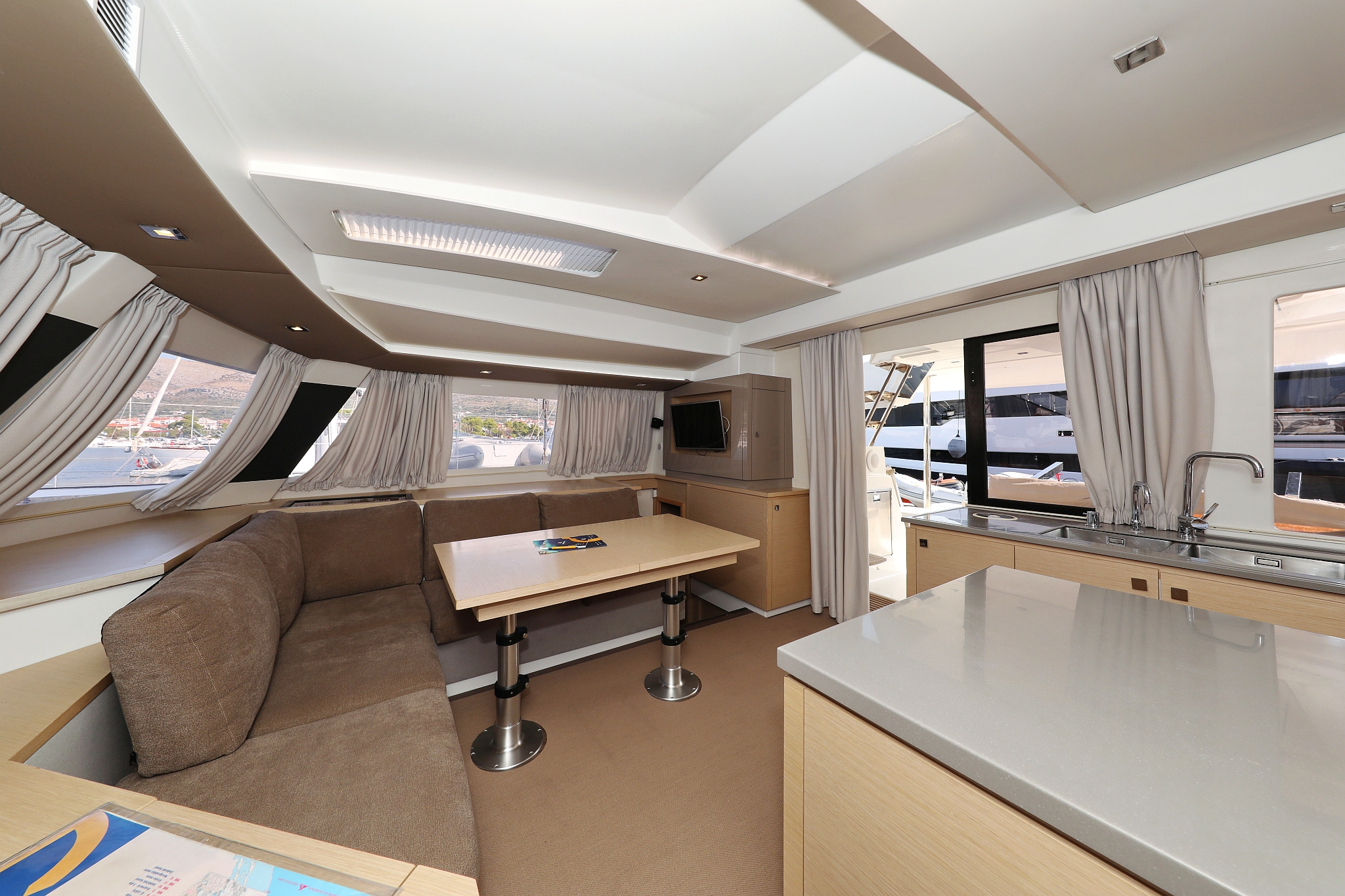 Photo #16 - Fountaine Pajot Saba 50 - 6 + 1 cab. (Feeling Free) in Trogir - 32762