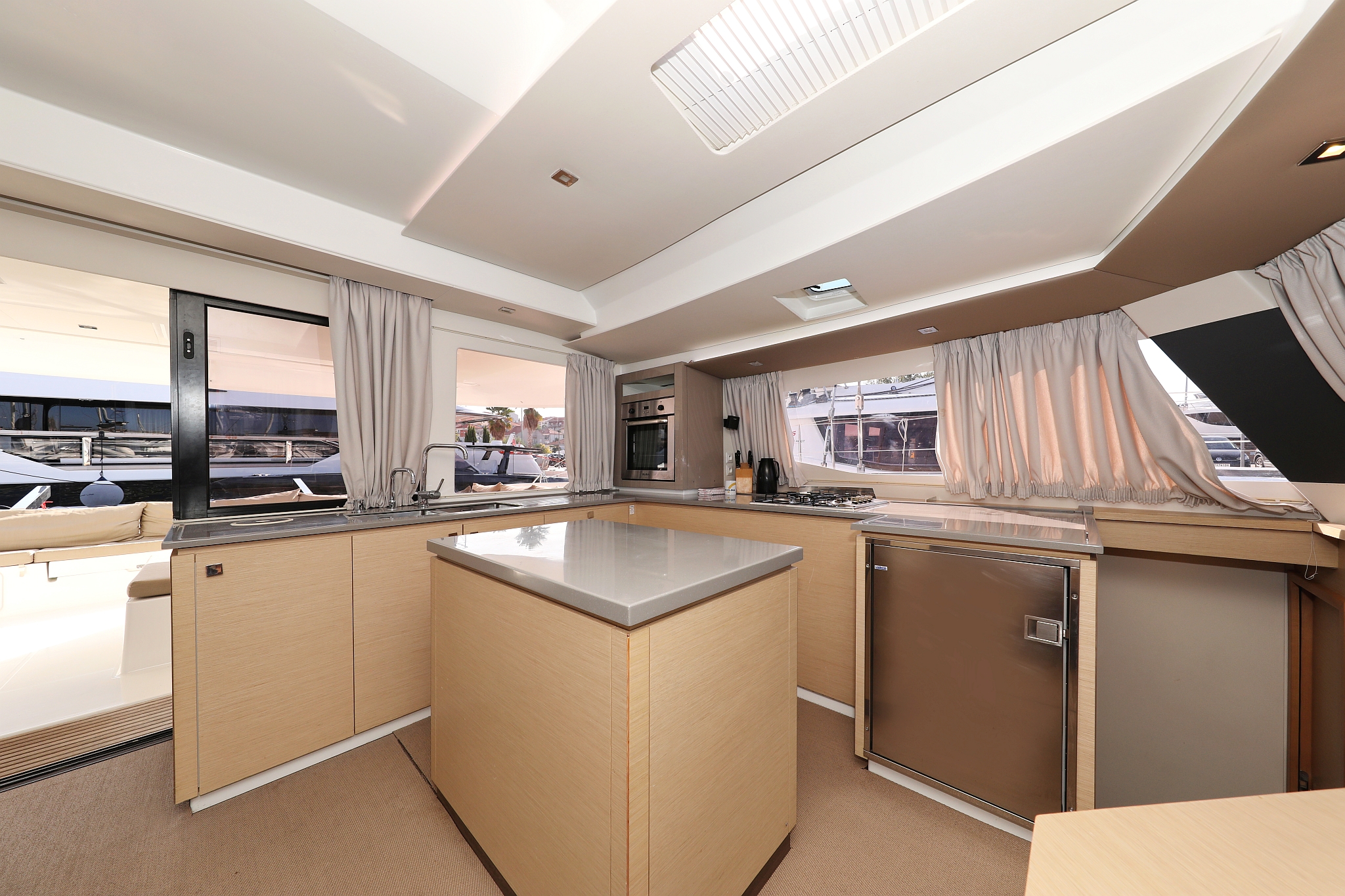 Photo #18 - Fountaine Pajot Saba 50 - 6 + 1 cab. (Feeling Free) in Trogir - 32762