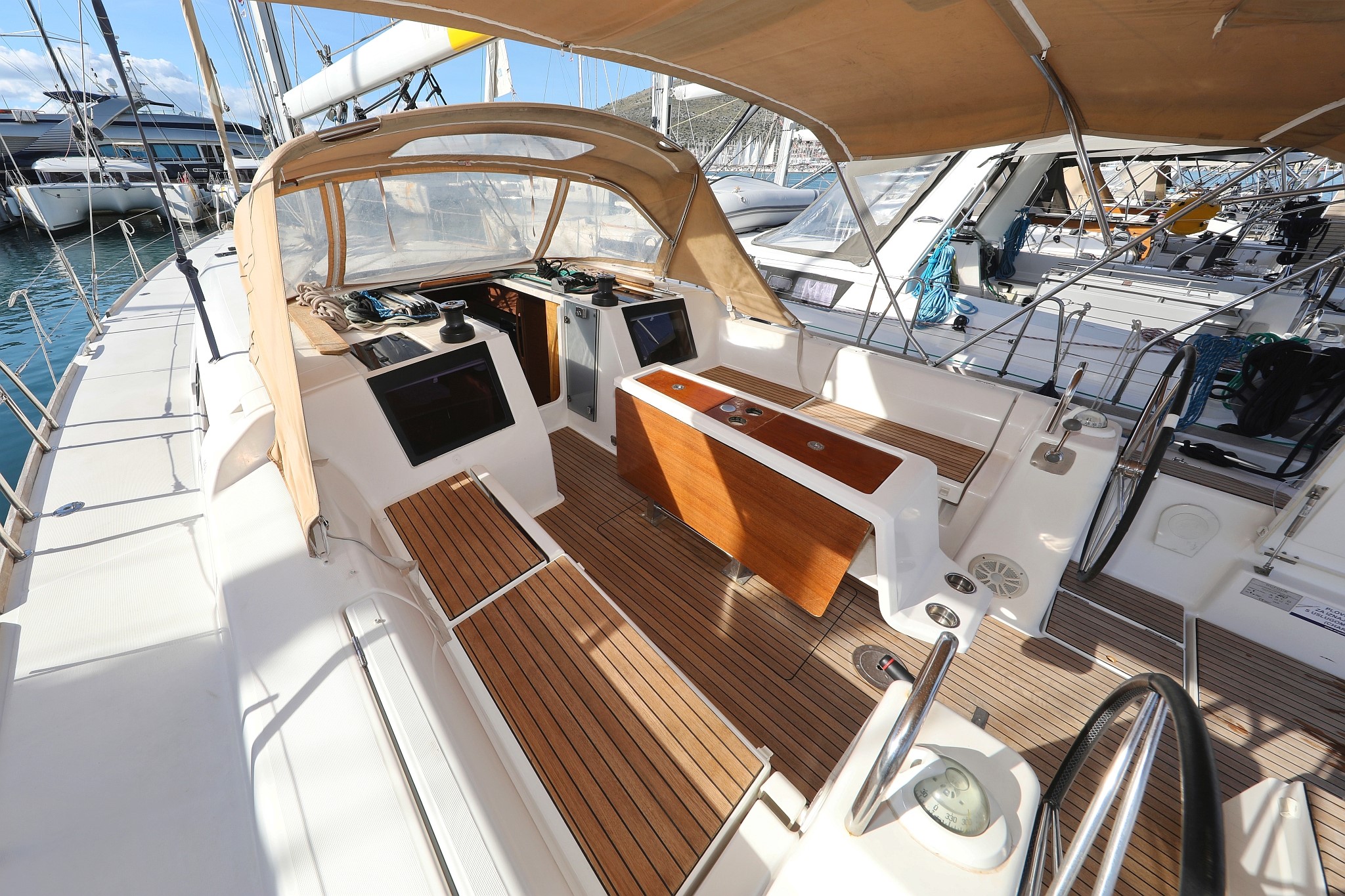 Photo #6 - Dufour 460 GL (Santa Rosa) en Trogir - 32763