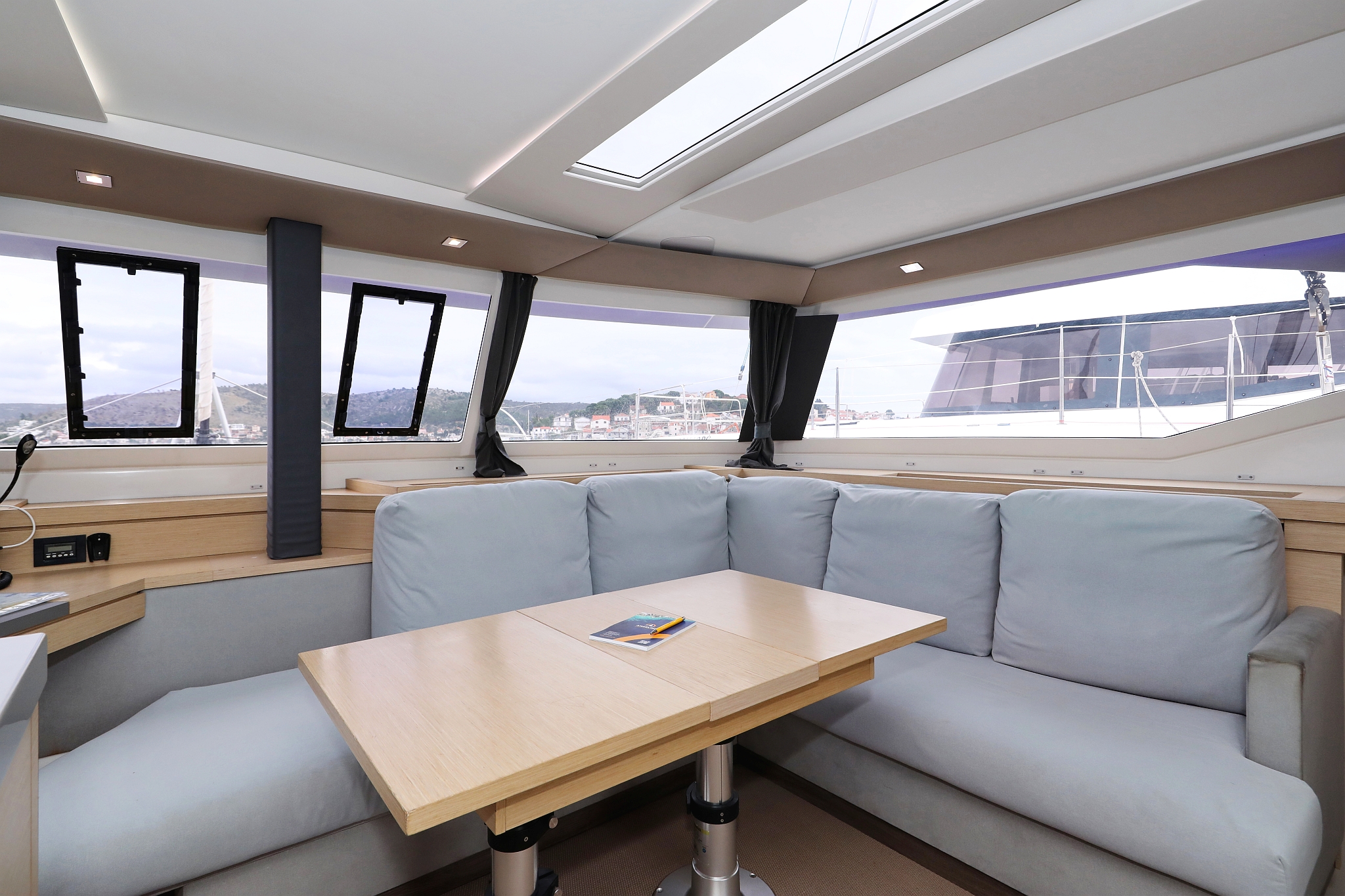 Photo #20 - Fountaine Pajot Saona 47 Quintet - 5 + 1 cab. (Martin V) in Rogoznica - 32764