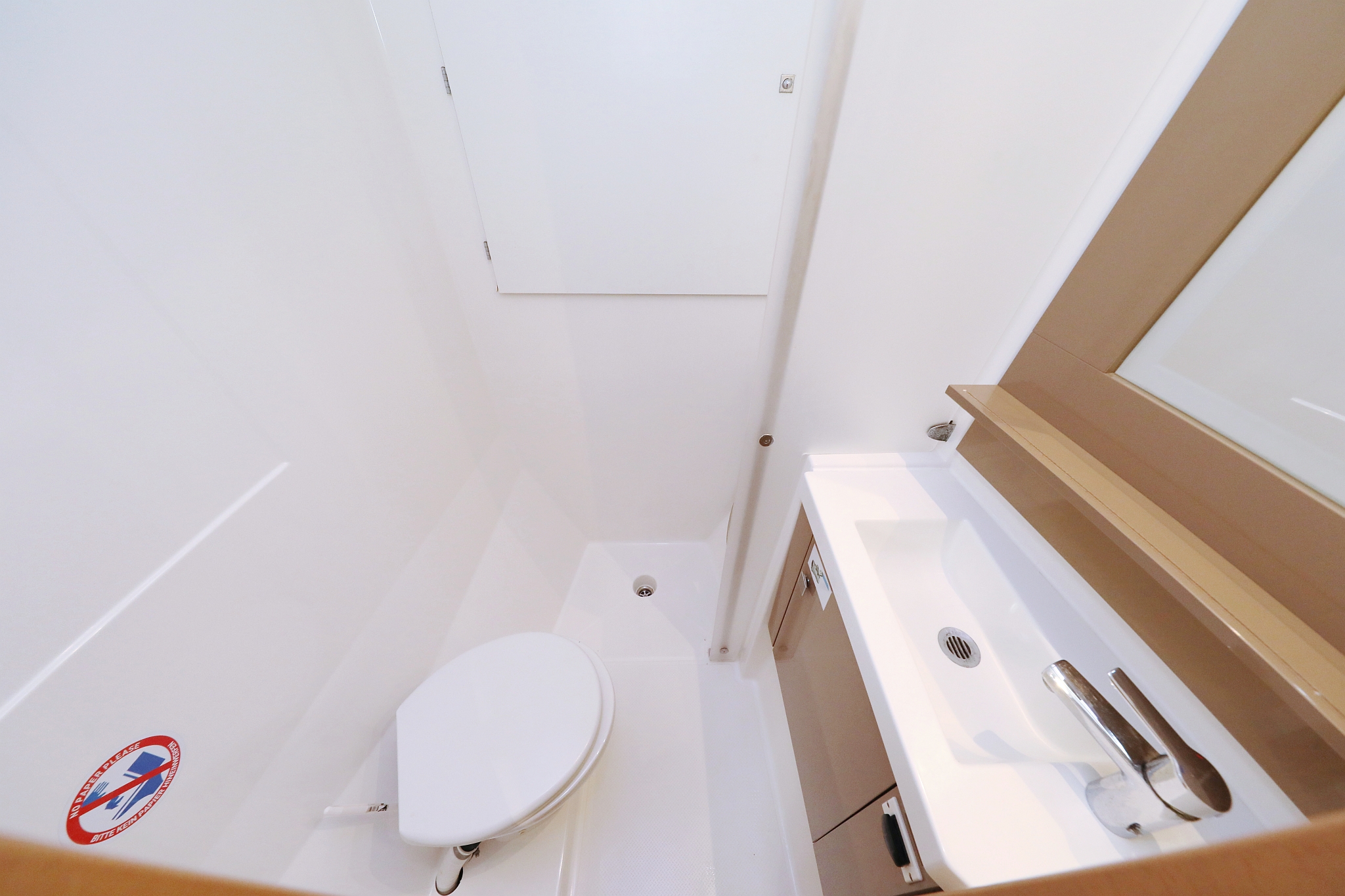 Photo #35 - Fountaine Pajot Saona 47 Quintet - 5 + 1 cab. (Martin V) in Rogoznica - 32764