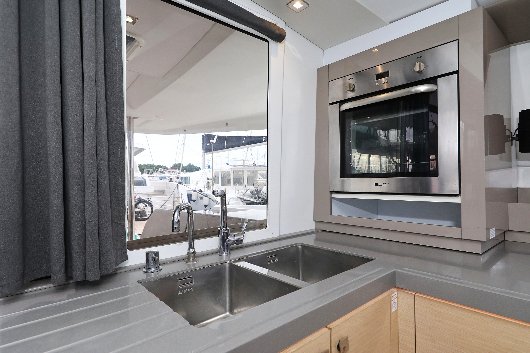 Photo #40 - Fountaine Pajot Saona 47 Quintet - 5 + 1 cab. (Martin V) in Rogoznica - 32764