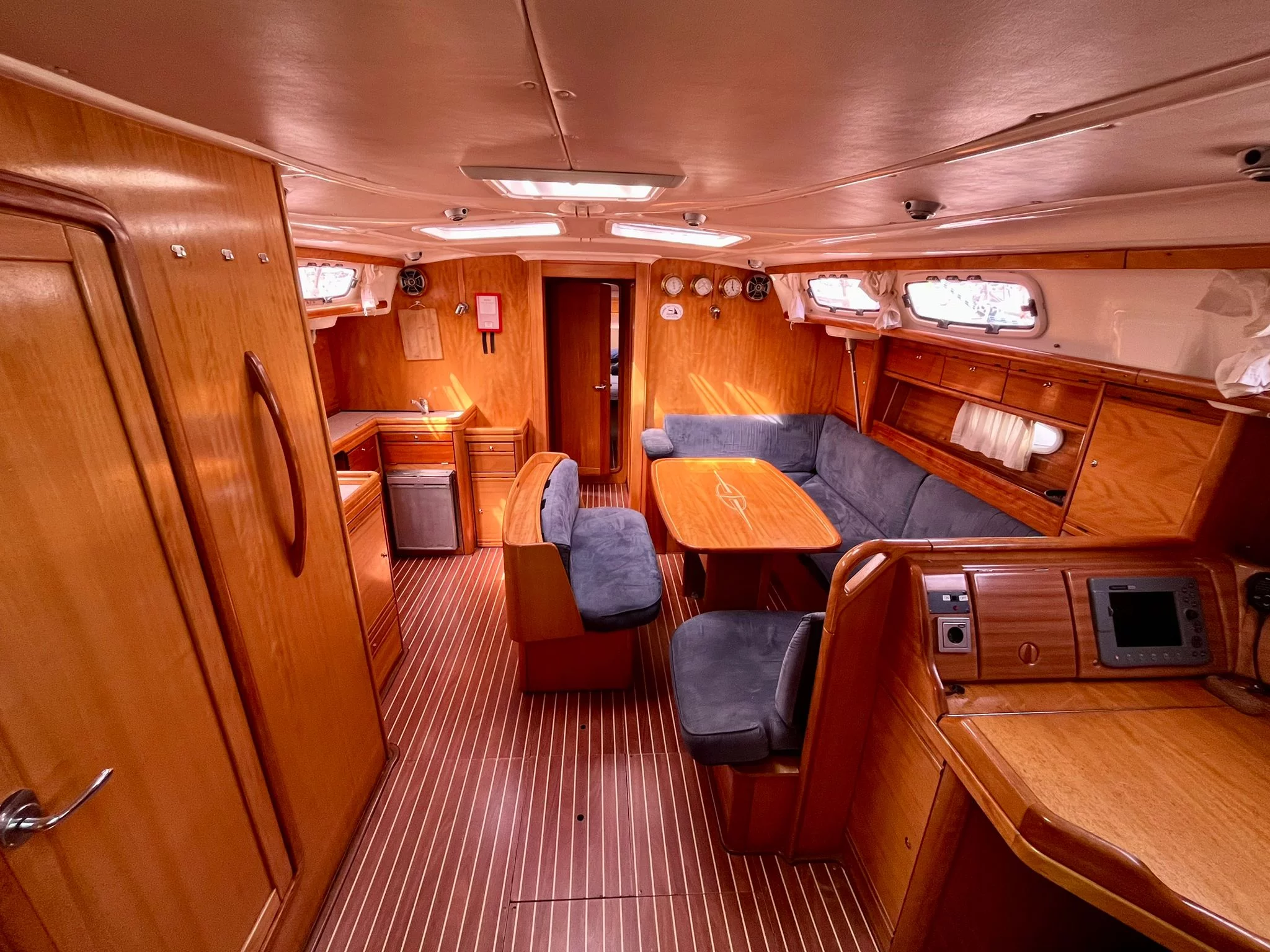 Bavaria 46 Cruiser (Cosma)  - 4