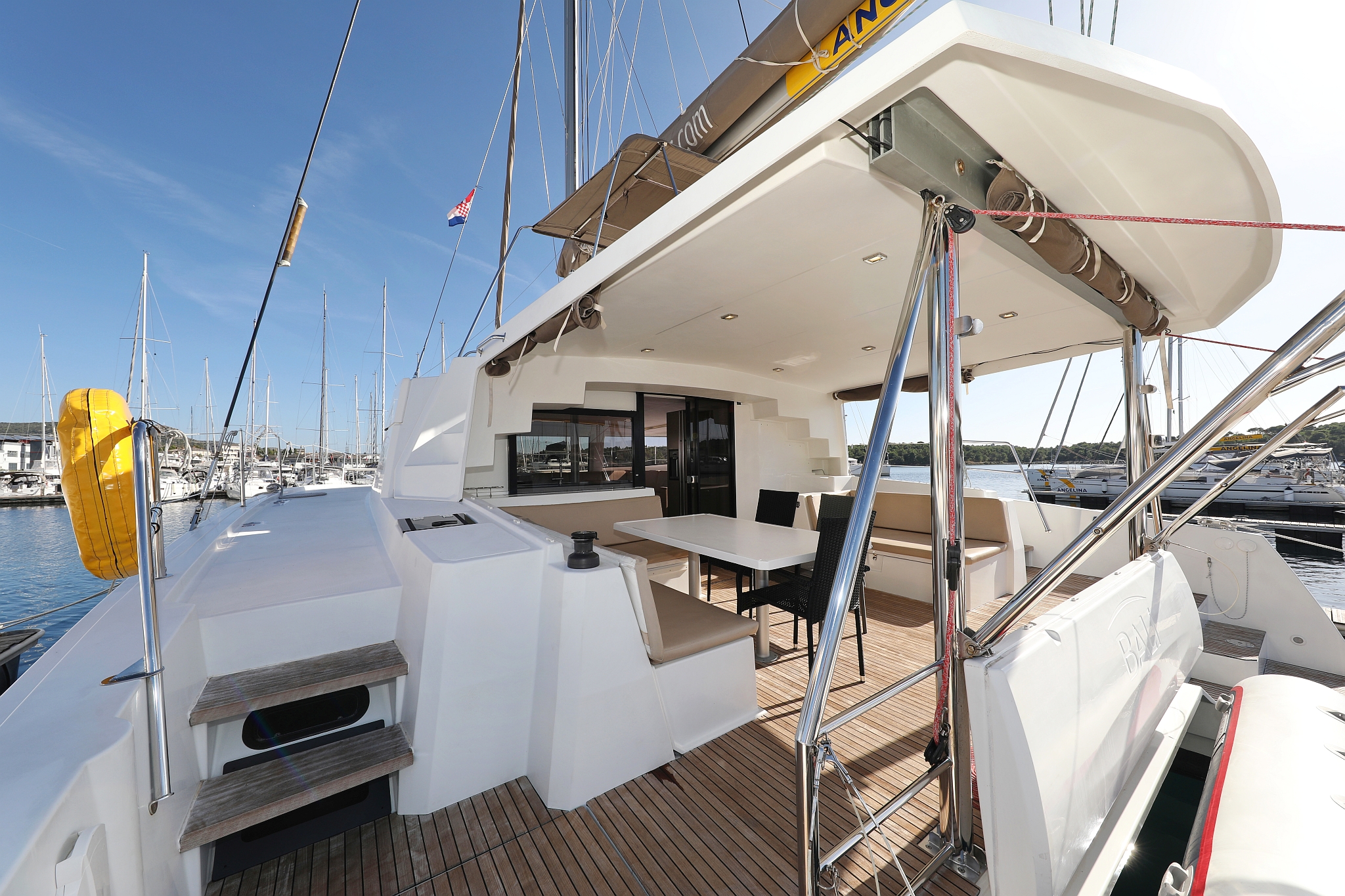 Photo #5 - Bali 4.5 - 4 + 2 cab. (Karina V) en Trogir - 32807