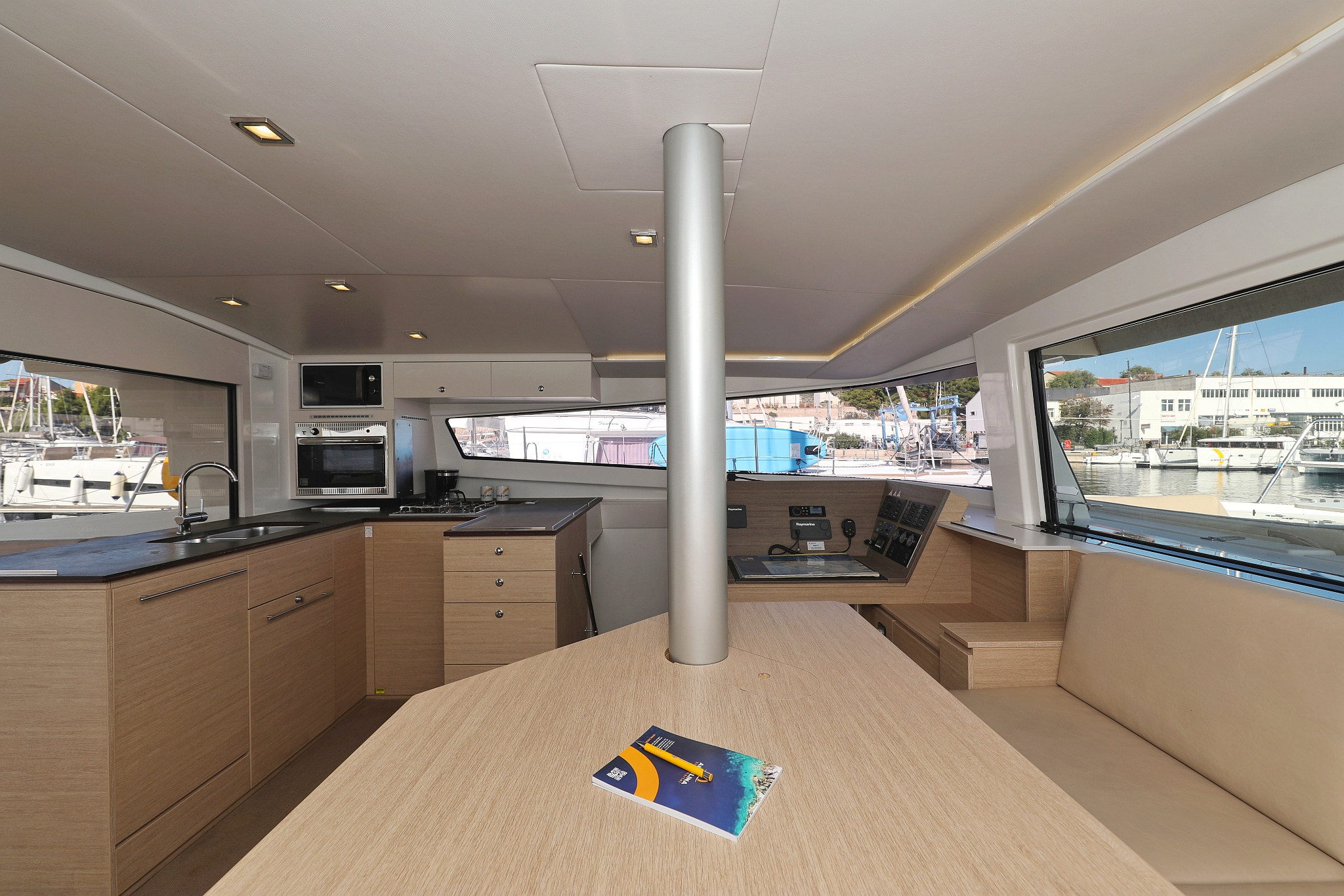 Photo #15 - Bali 4.5 - 4 + 2 cab. (Karina V) en Trogir - 32807