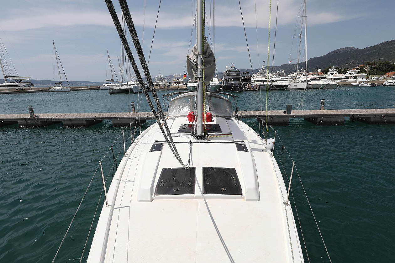 Photo #4 - Hanse 455 (Purple Rain) en Sibenik - 32814