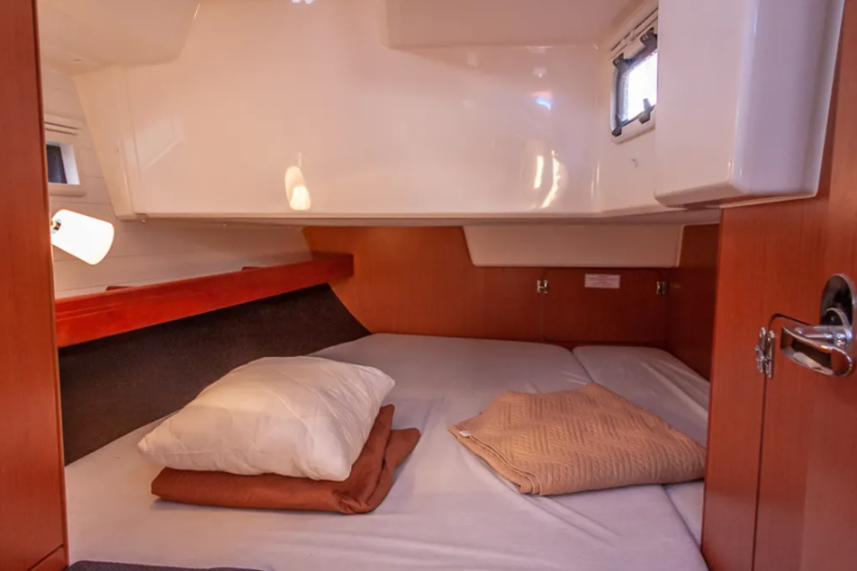 Photo #8 - Bavaria Cruiser 41 - 3 cab. (Quintessa) in Lefkada - 32819