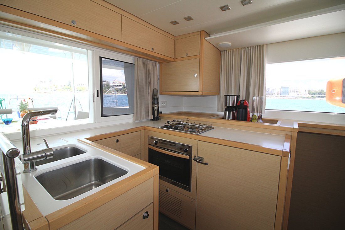 Photo #7 - Lagoon 450 - 4 + 2 cab. (Baccarat) en Athènes - 32858