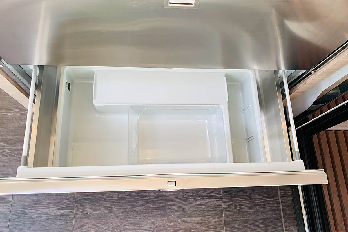 Photo #15 - Fountaine Pajot Elba 45 - 4 + 1 cab. (Ocean’s Twelve) in Elliniko - 32867