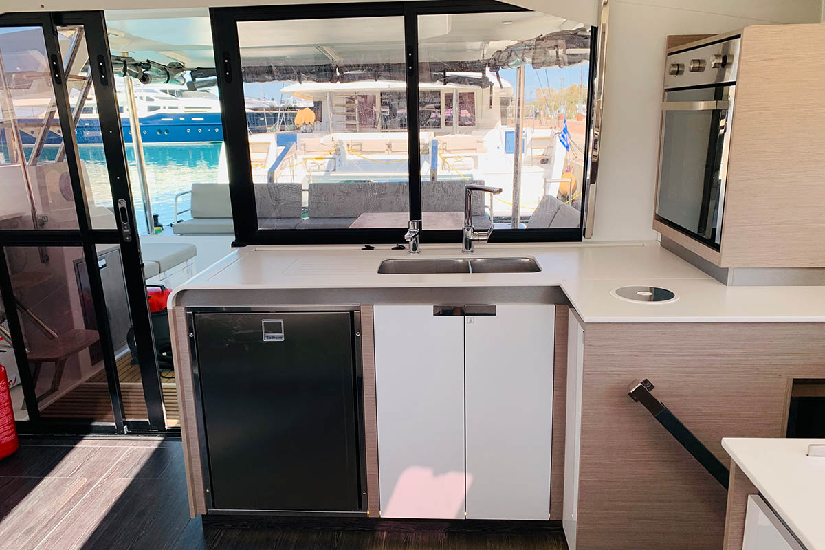 Photo #18 - Fountaine Pajot Elba 45 - 4 + 1 cab. (Ocean’s Twelve) in Elliniko - 32867