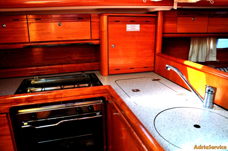 Photo #5 - Bavaria 33 Cruiser (Small AS) in Izola - 32869