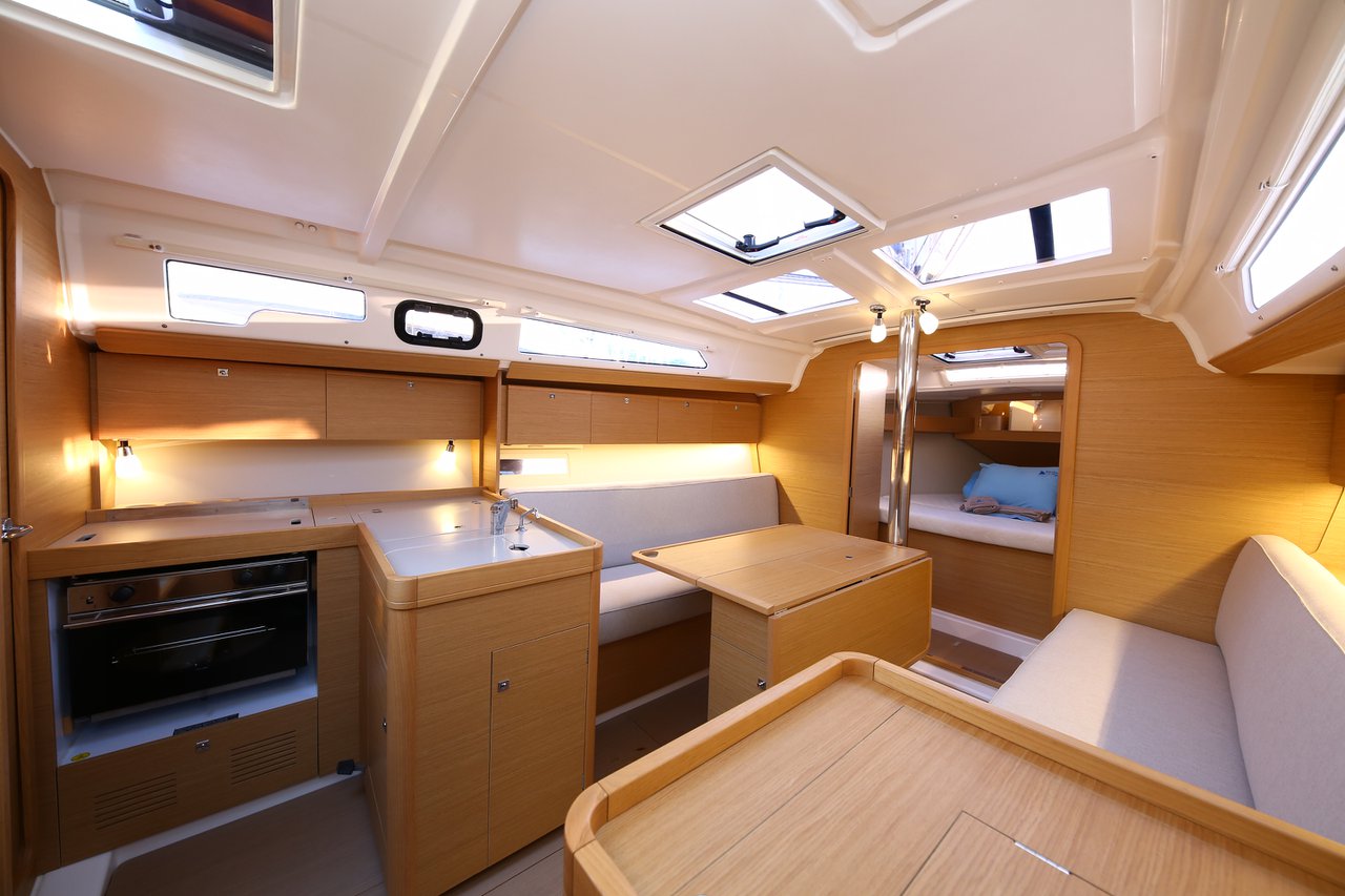 Photo #7 - Dufour 360 GL (Coconut Kiss) in Gocek - 32880