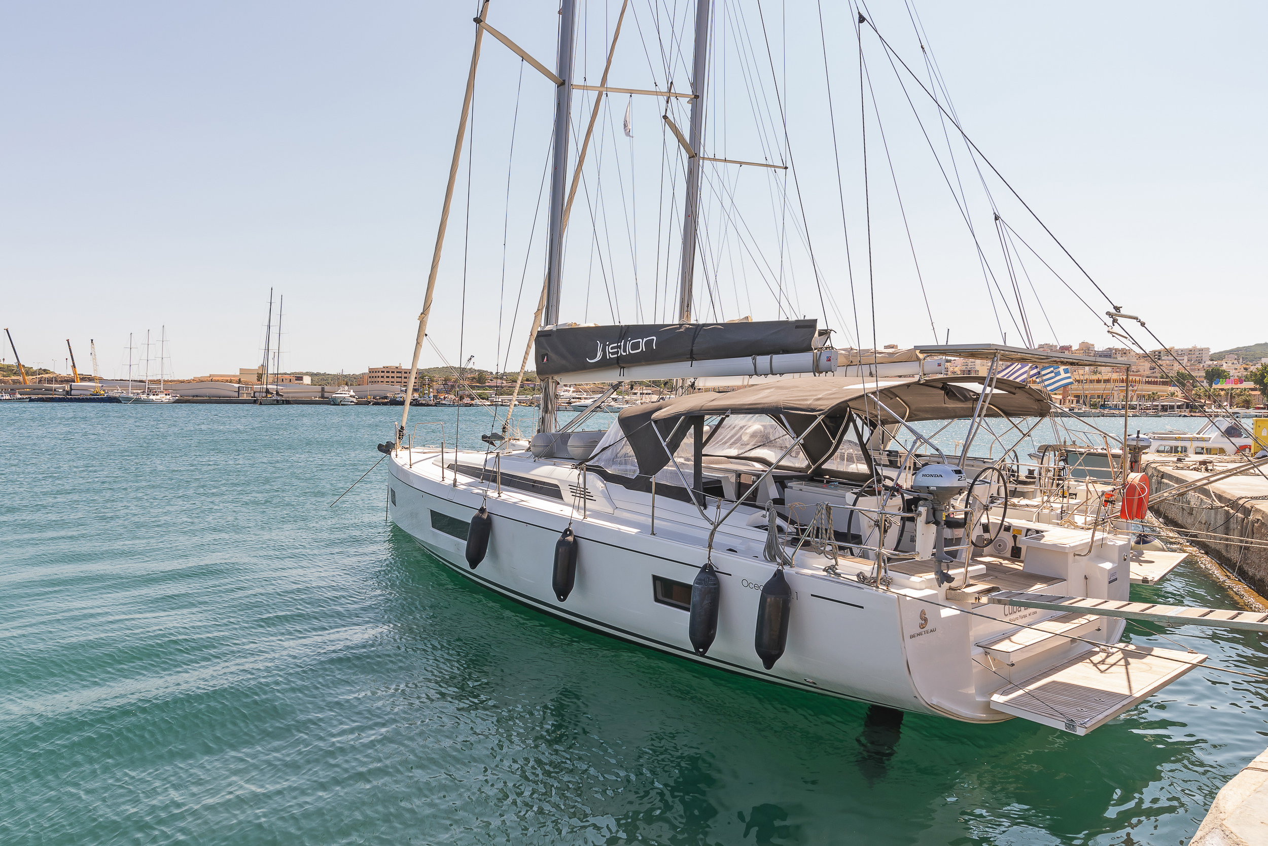 Photo #14 - Oceanis 51.1 - 5 + 1 cab. (Cuba Libre) in Rhodos - 32888
