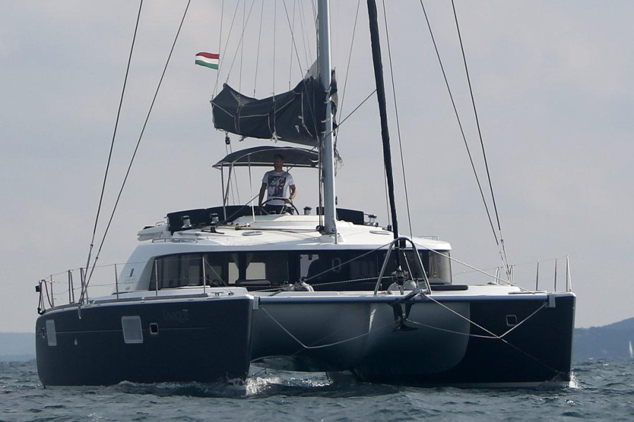 Photo #5 - Lagoon 440 - 4 + 2 cab. (Unique) in Trogir - 32891