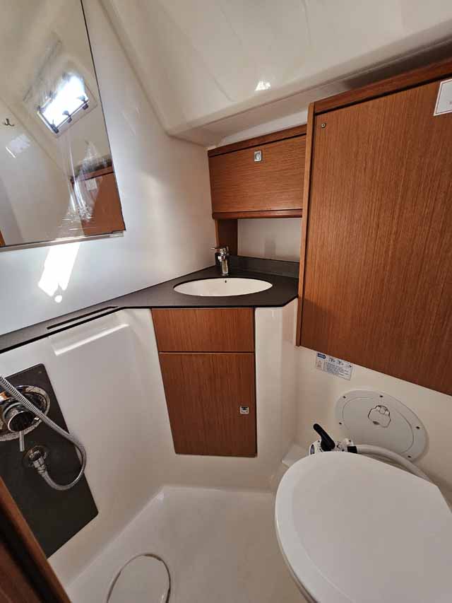 Photo #18 - Bavaria Cruiser 46 - 4 cab. (Tac II) en Krk - 32894