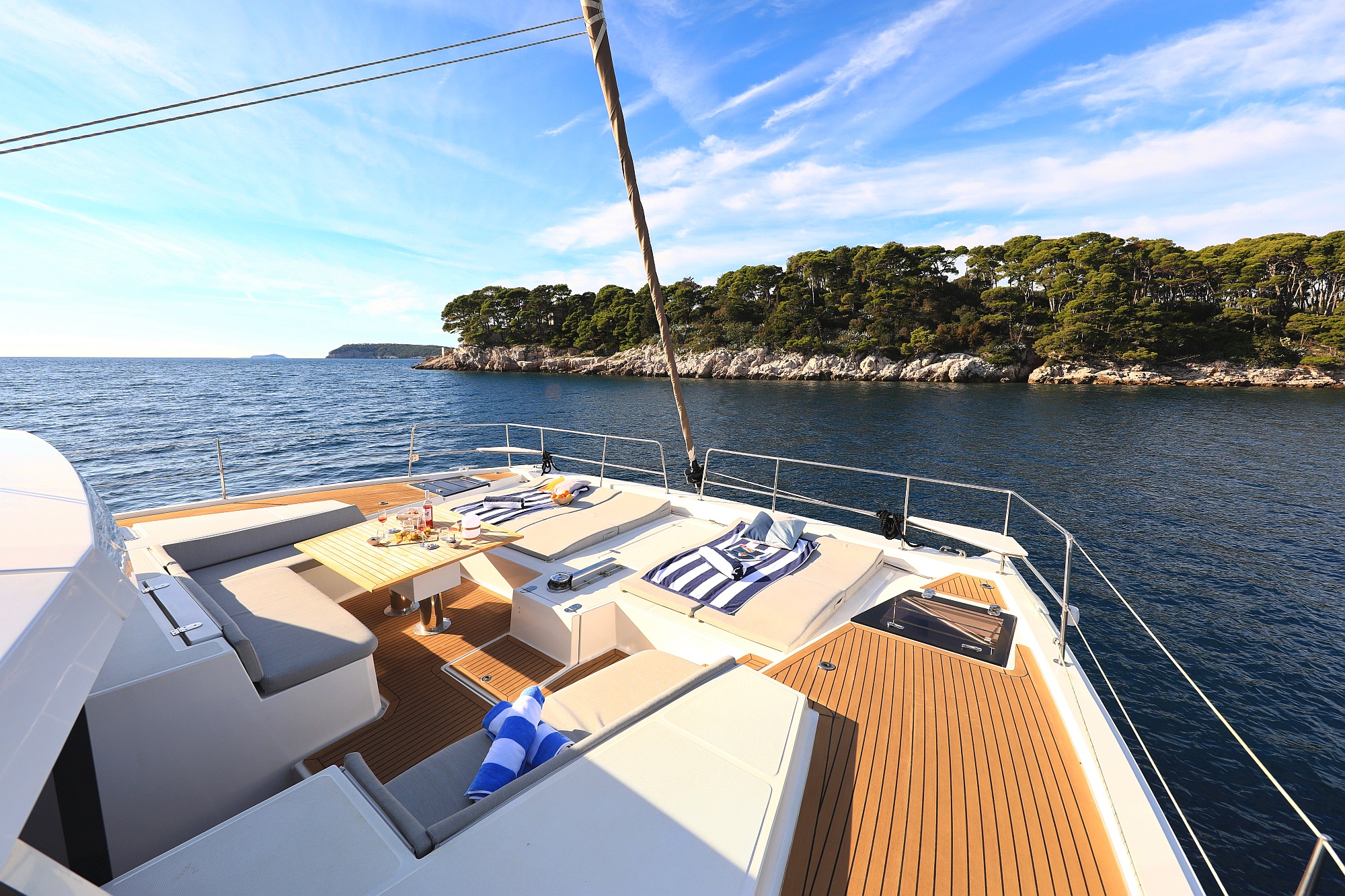 Photo #10 - Bali 5.4 - 5 cab. (EQ Horizon) in Dubrovnik - 32906