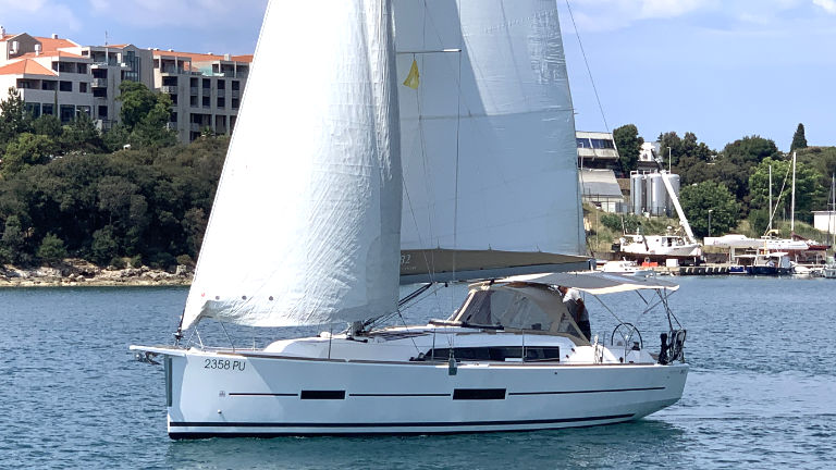 Photo #12 - Dufour 382 GL (Lotta) in Pula - 32925