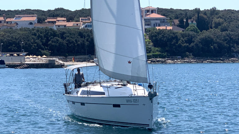Photo #8 - Bavaria Cruiser 41 - 3 cab. (Raven) en Pula - 32929