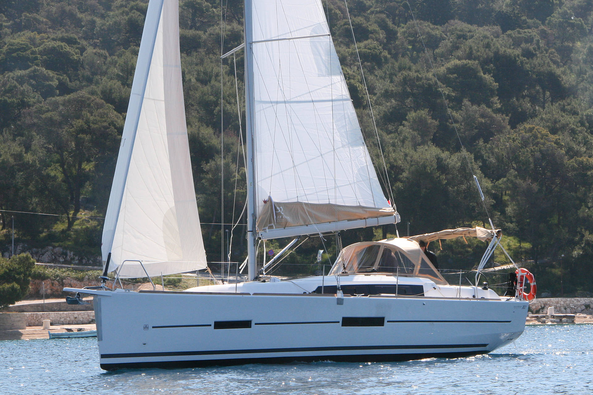 Photo #5 - Dufour 382 GL (Henry) en Rogoznica - 32931