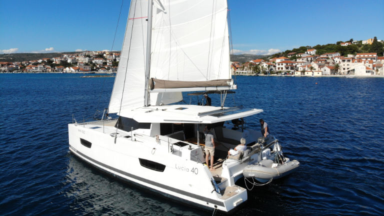 Photo #10 - Fountaine Pajot Lucia 40 - 4 cab. (Leon) en Rogoznica - 32934