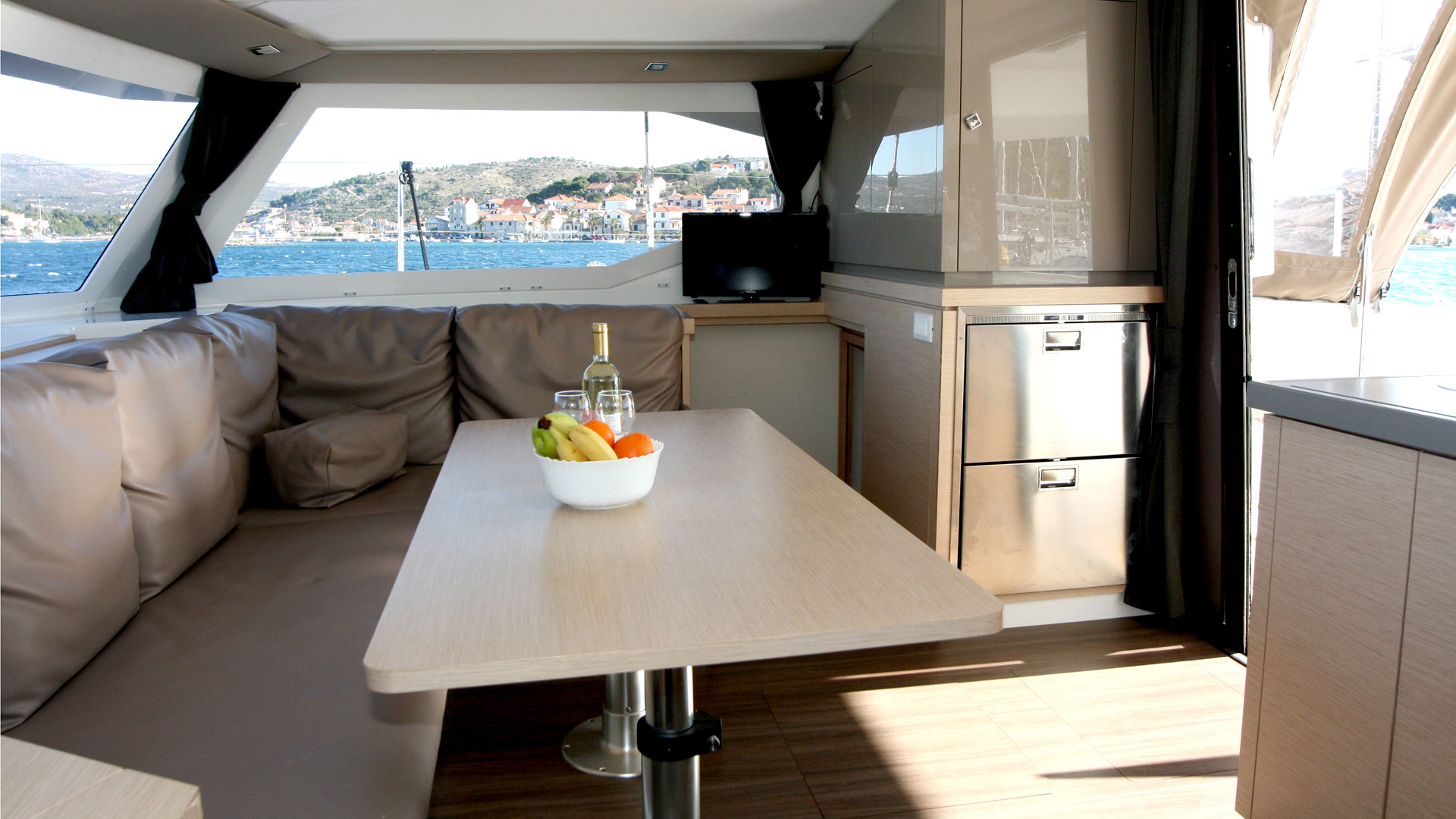 Photo #18 - Fountaine Pajot Lucia 40 - 4 cab. (Leon) en Rogoznica - 32934