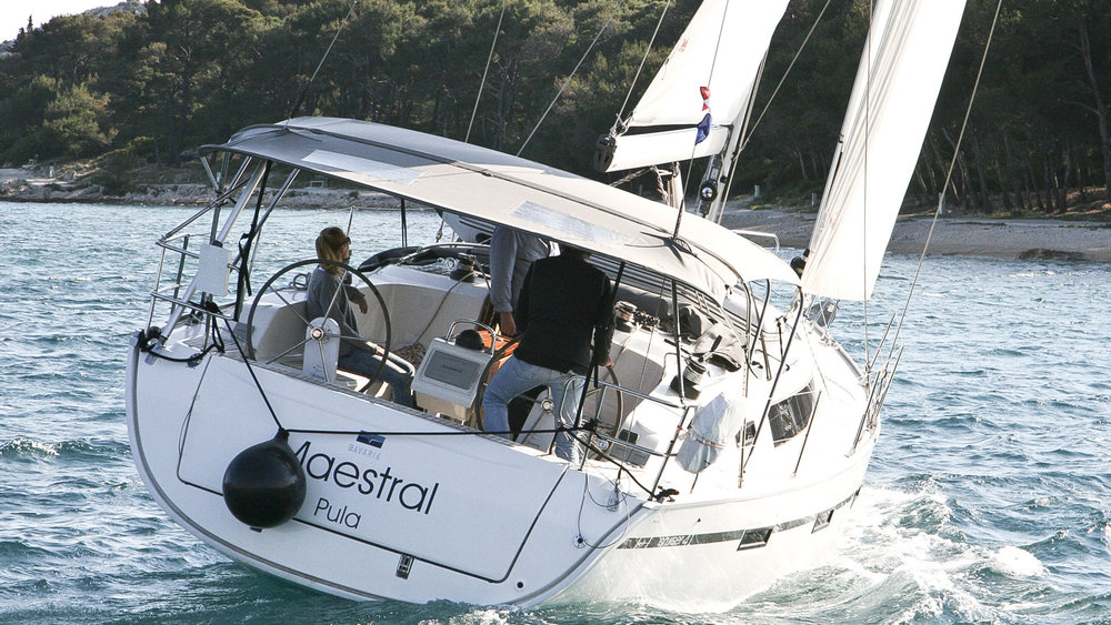 Photo #4 - Bavaria Cruiser 41 - 3 cab. (Maestral) in Rogoznica - 32935