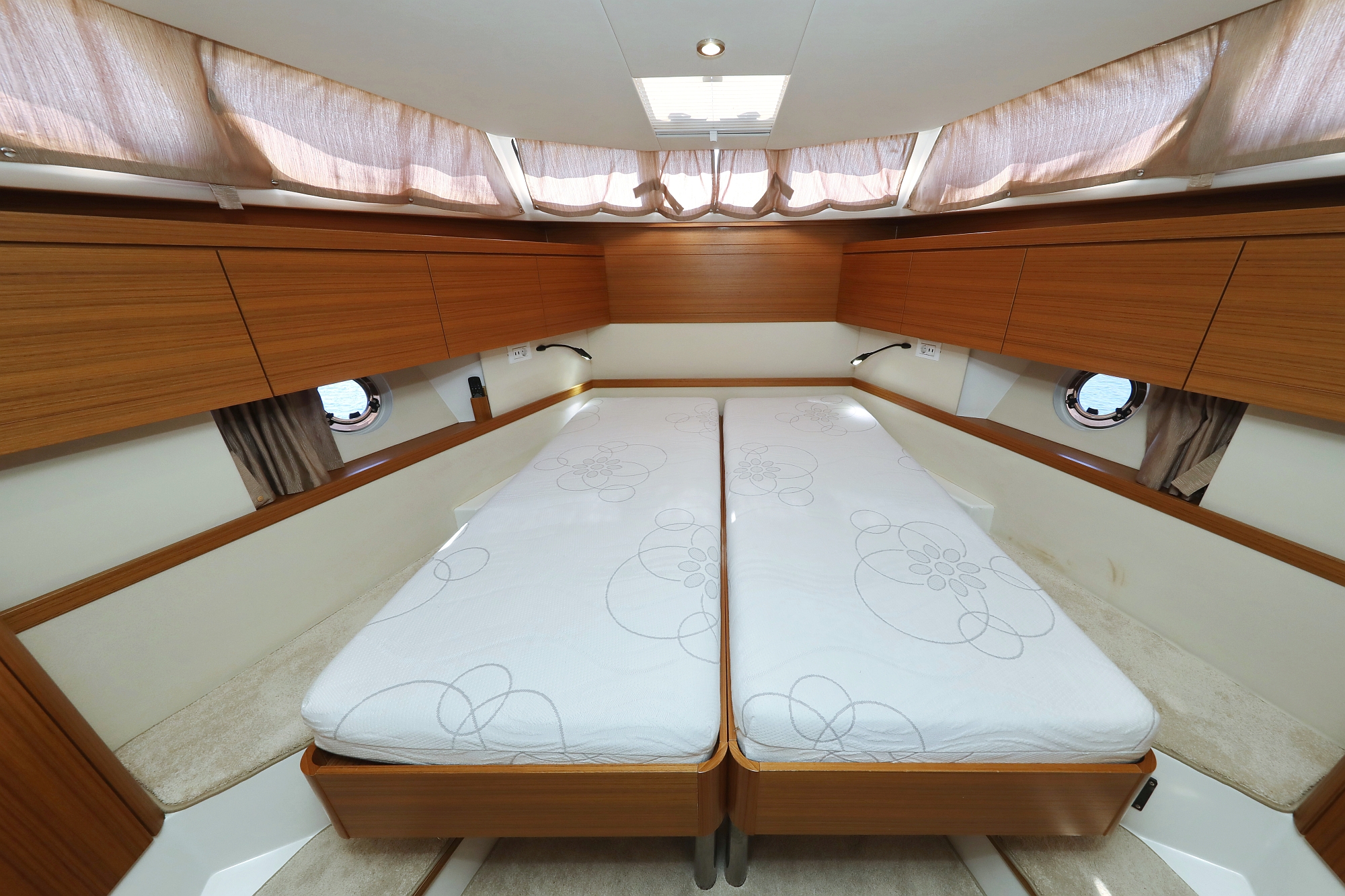 Photo #15 - Greenline 40 (Lady Elma) in Biograd - 32969