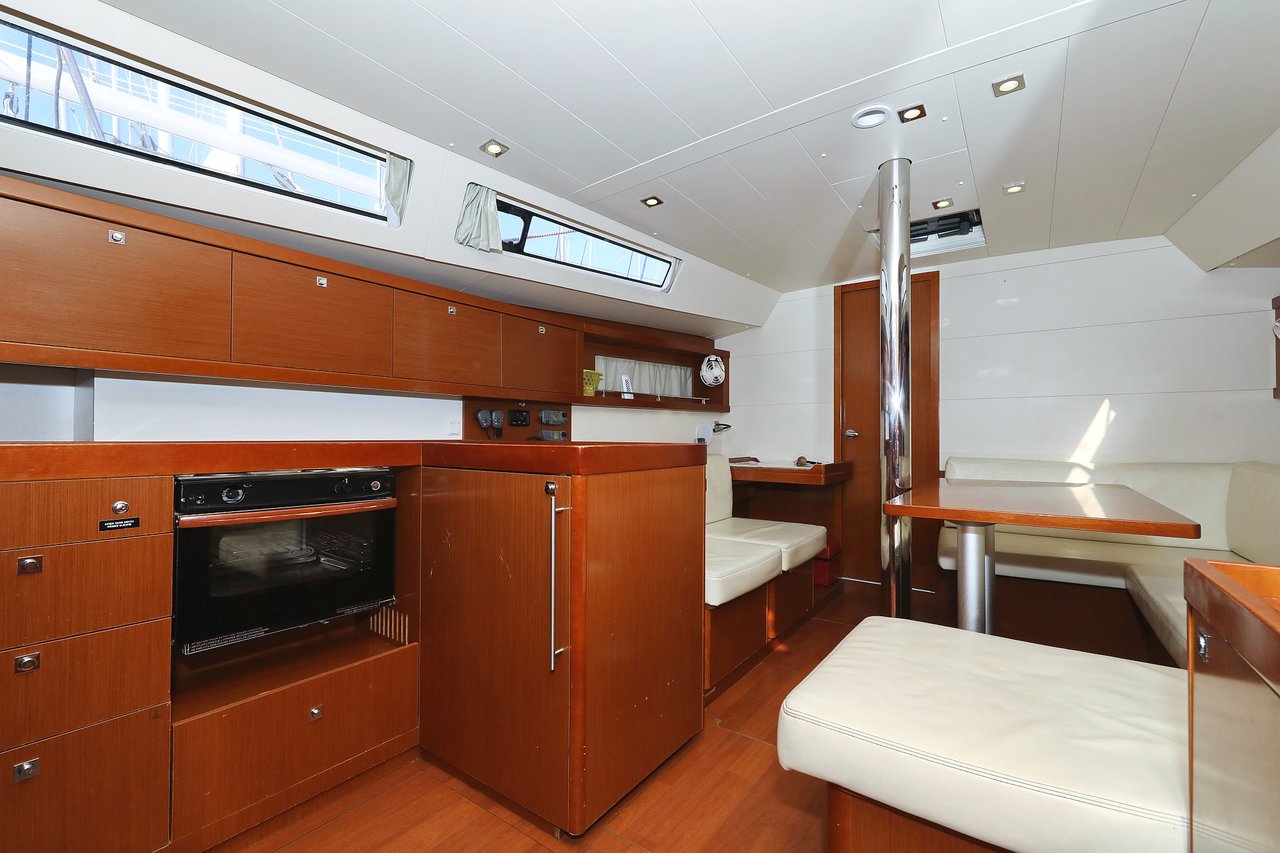 Photo #11 - Oceanis 41 (Hope) in Zadar - 32991